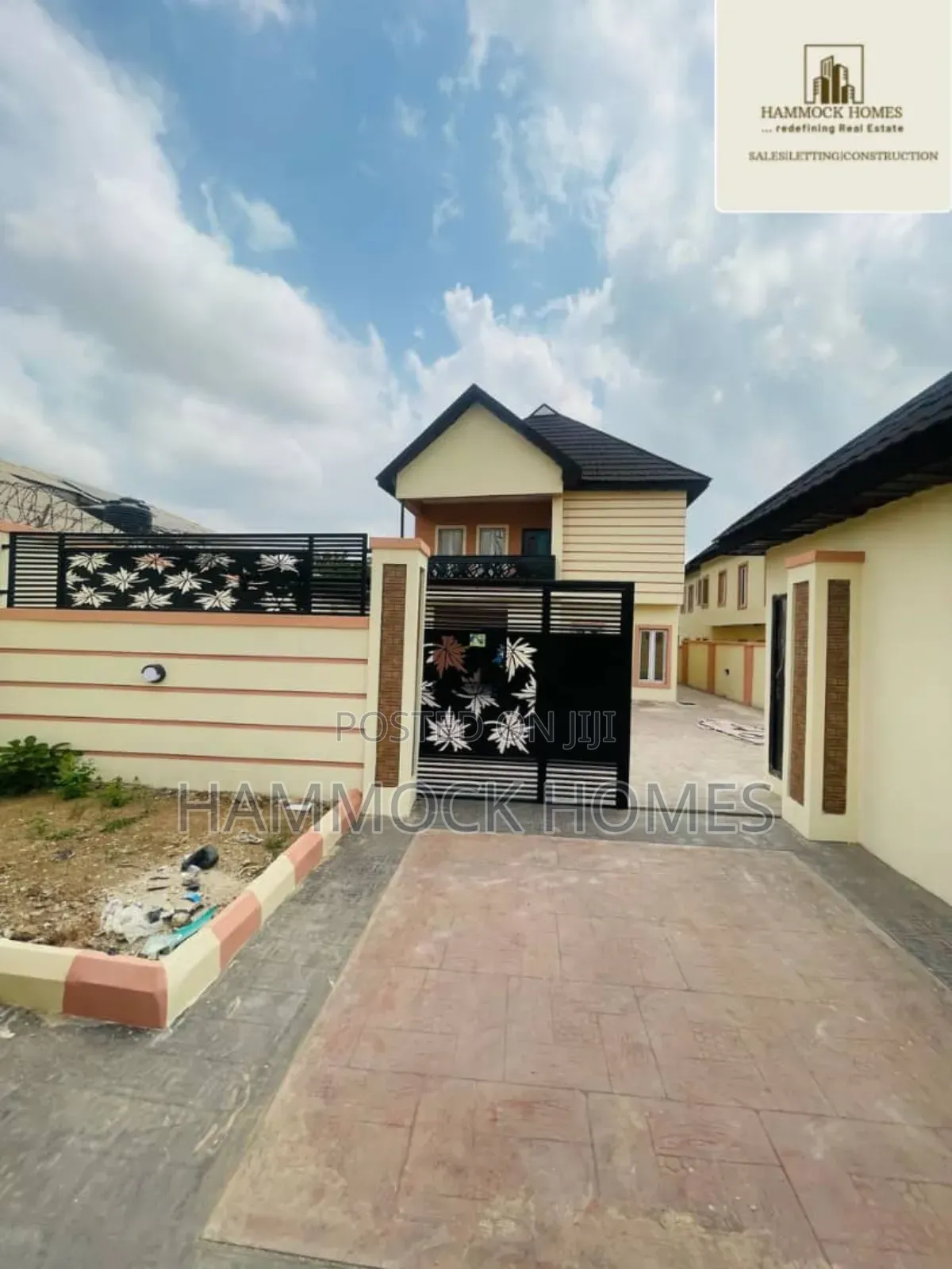 6bdrm Duplex in Akobo for sale in Akobo