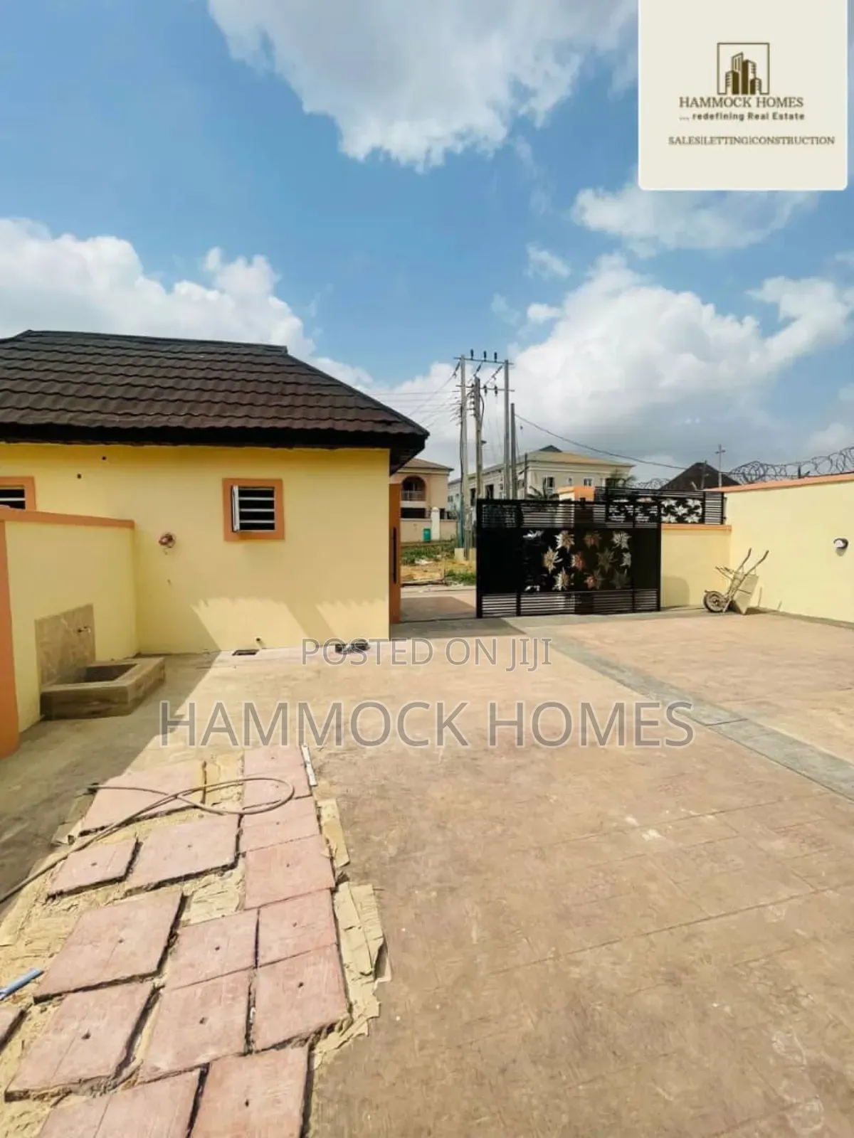 6bdrm Duplex in Akobo for sale in Akobo