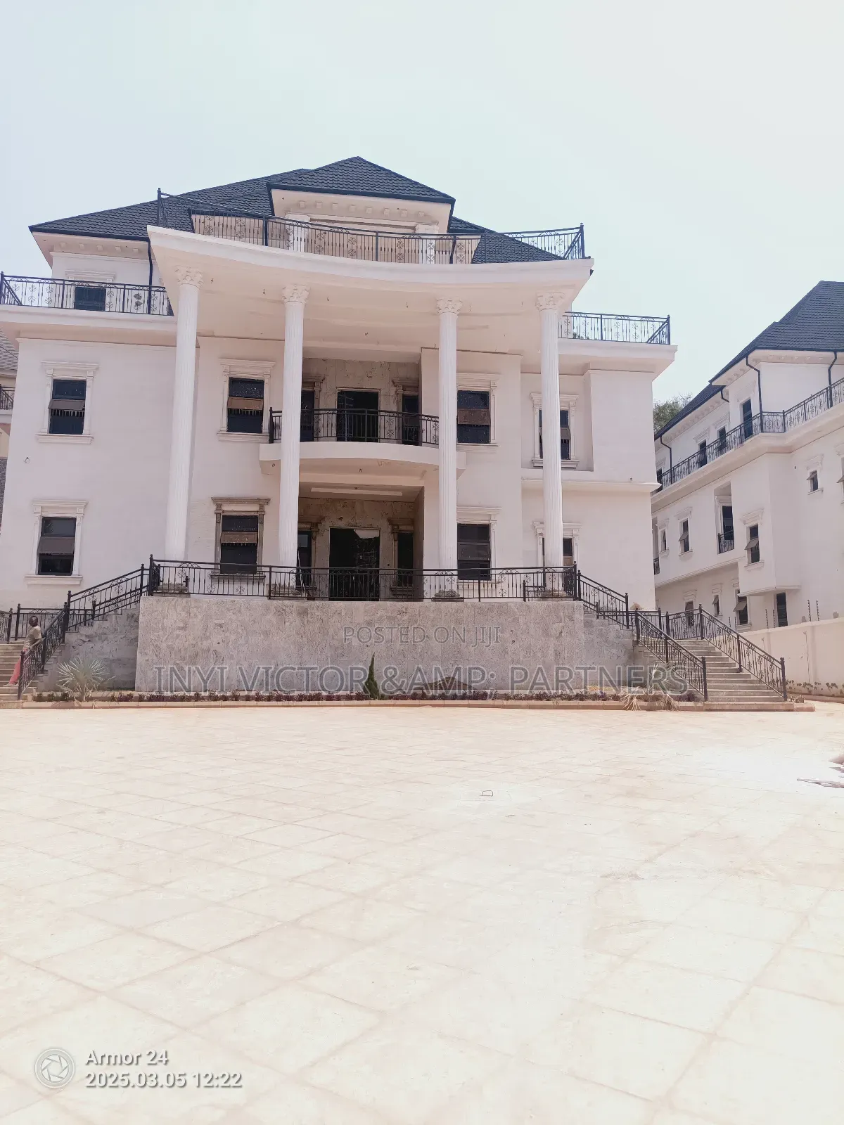Furnished 7bdrm Mansion in Colorado, Maitama for sale in Maitama