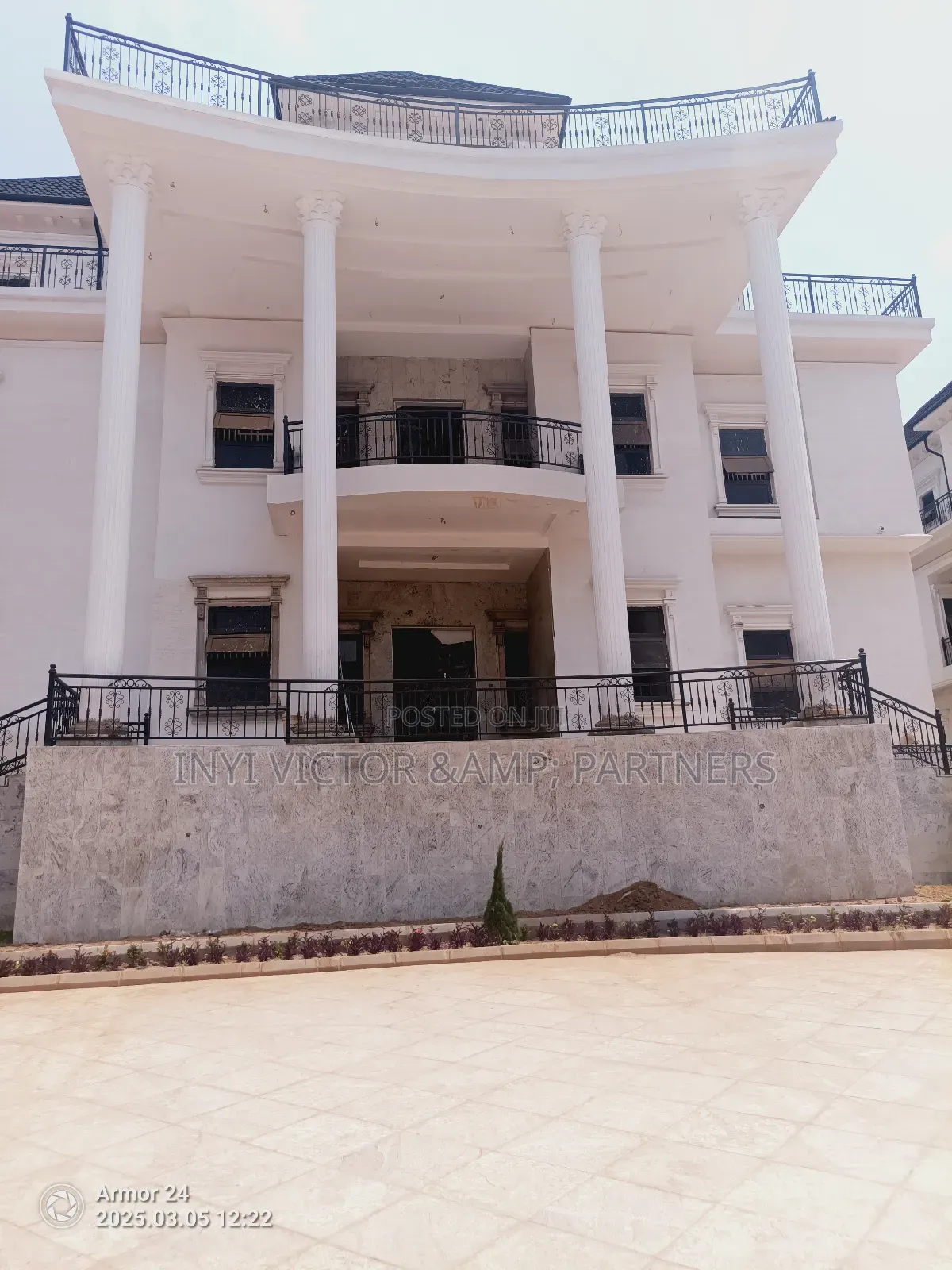 Furnished 7bdrm Mansion in Colorado, Maitama for sale in Maitama