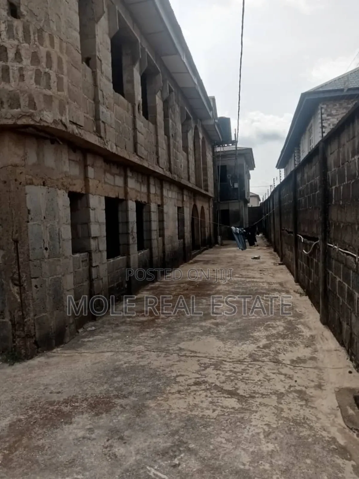 Block of Flats With 3 and 2 Bedrooms Isitu Egan in Ikotun / Ikotun/Igando
