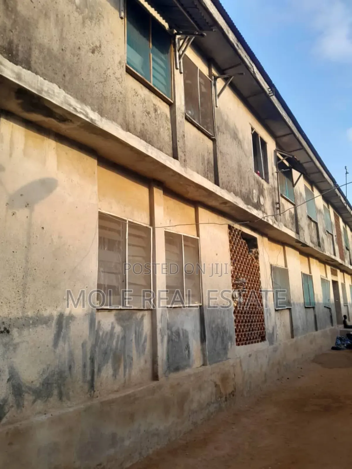 6 Block of 3bedroom Nobex Busttop Idimu Ikotun in Idimu