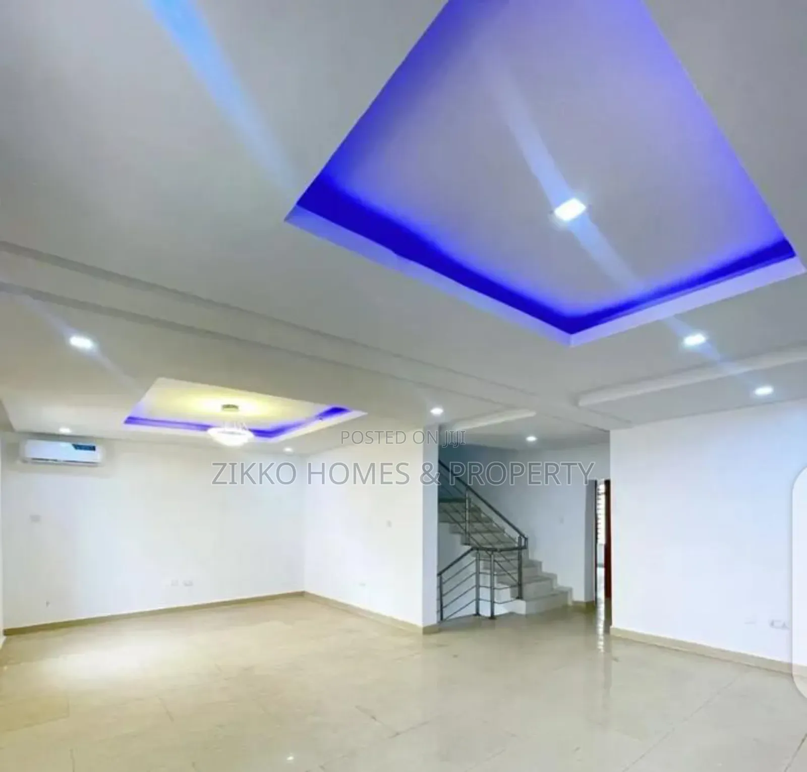 4bedroom Terrace Self Compound for Sale in Lekki in Lekki