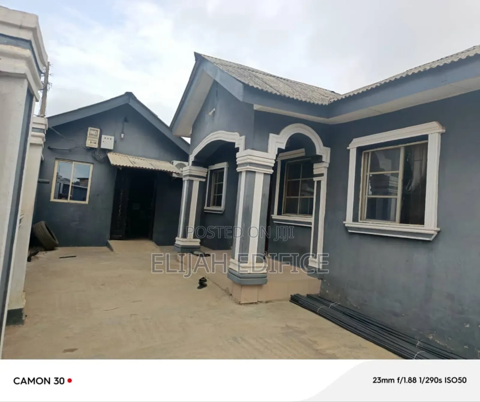 Furnished 4bdrm Bungalow in Iyana Odo, Meiran for sale in Meiran