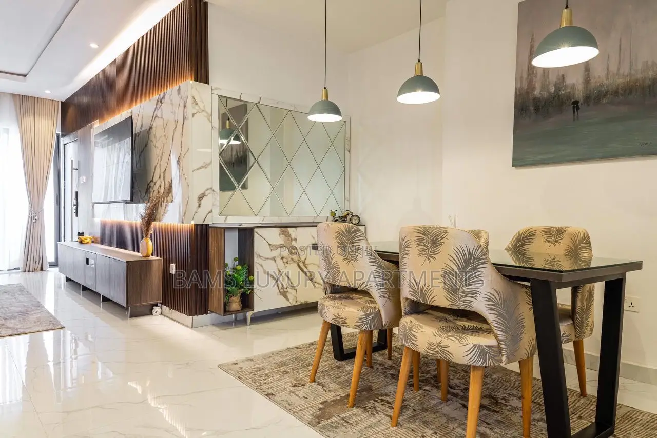 Book This Stunning , Unique 2 Bedroom Apartmen in Lekki Phase 1