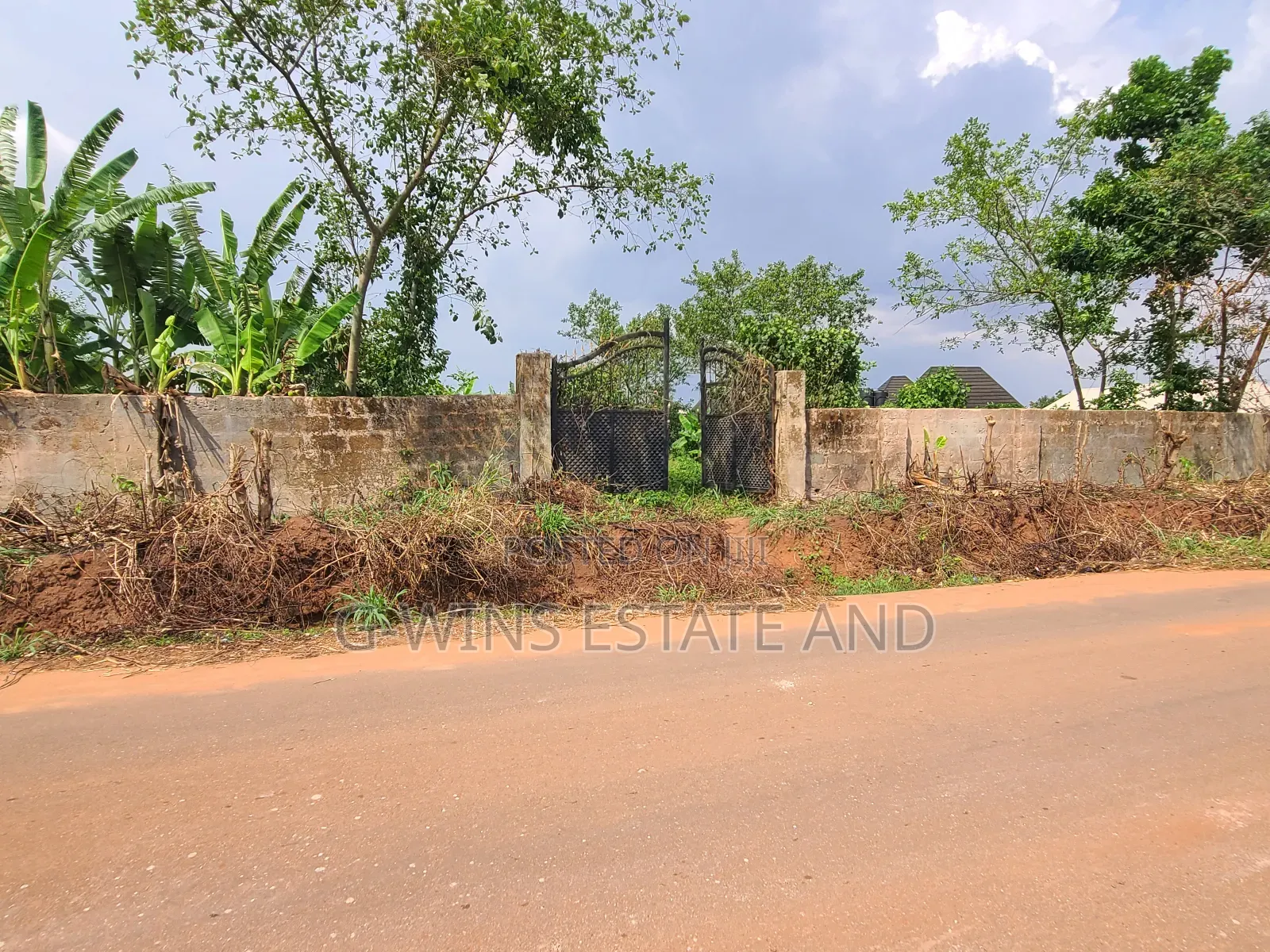 100x200ft for Sale in Benin City