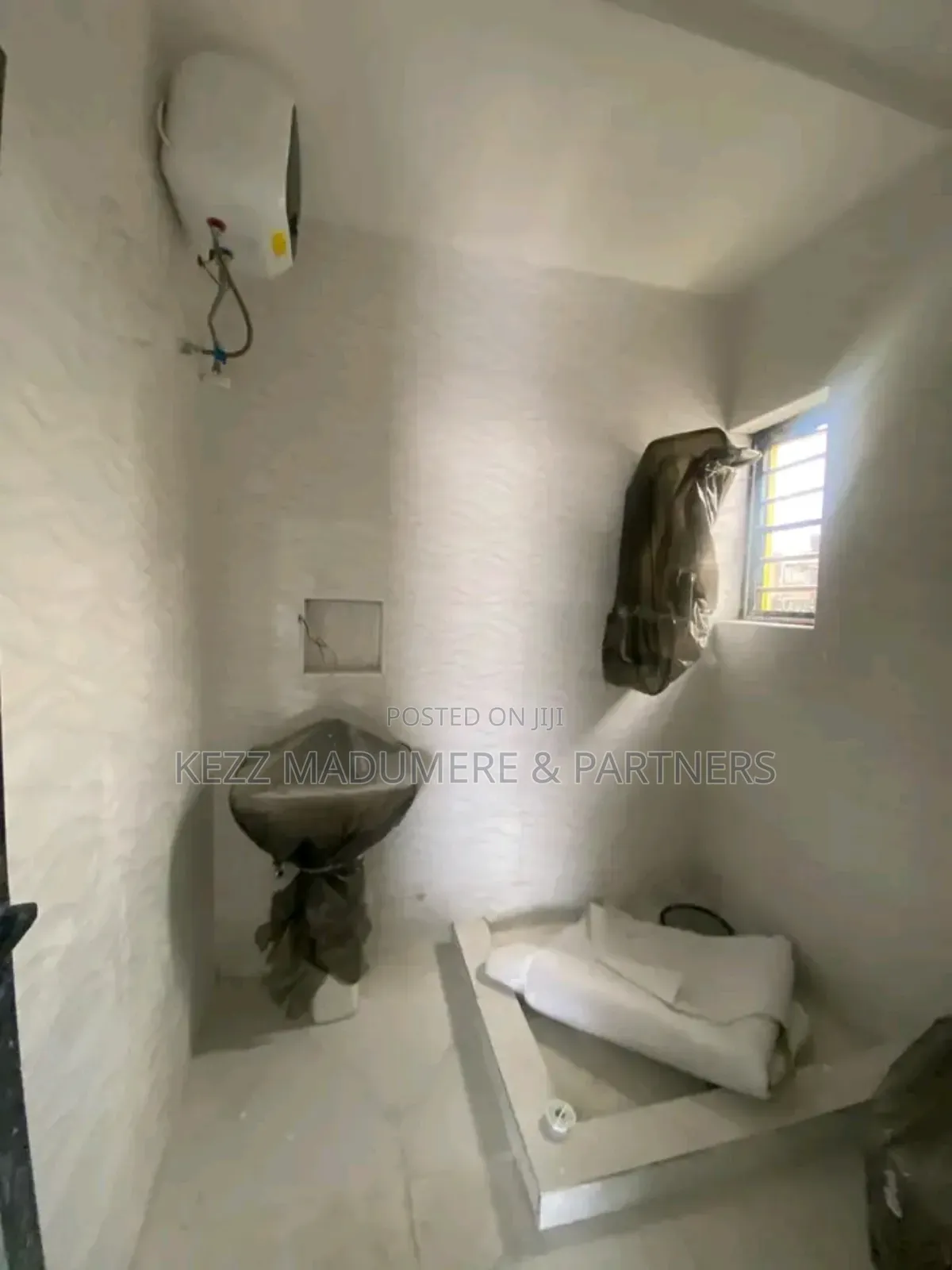 5bdrm Duplex in Woji , Port Harcourt for sale in Woji
