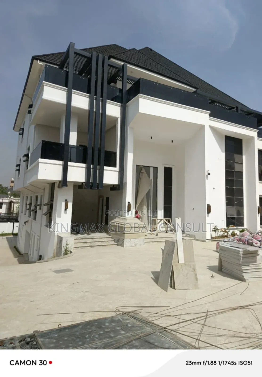11bdrm Mansion in Asokoro for sale in Asokoro