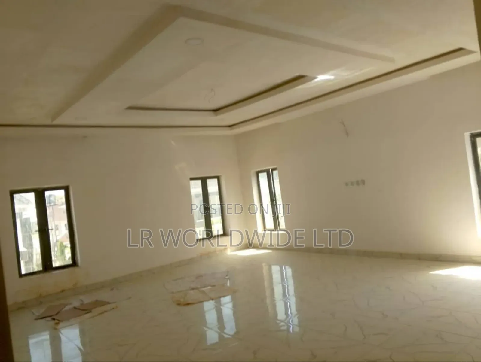 4bdrm Mansion in Lugbe District for sale in Lugbe District