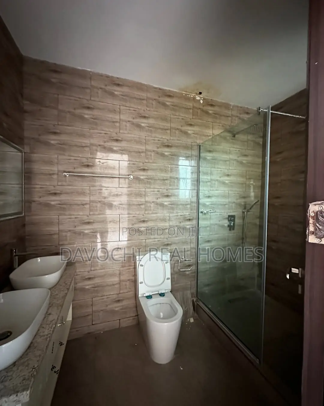 4bdrm Duplex in Harris Drive, Vgc, Ikota for rent in Ikota