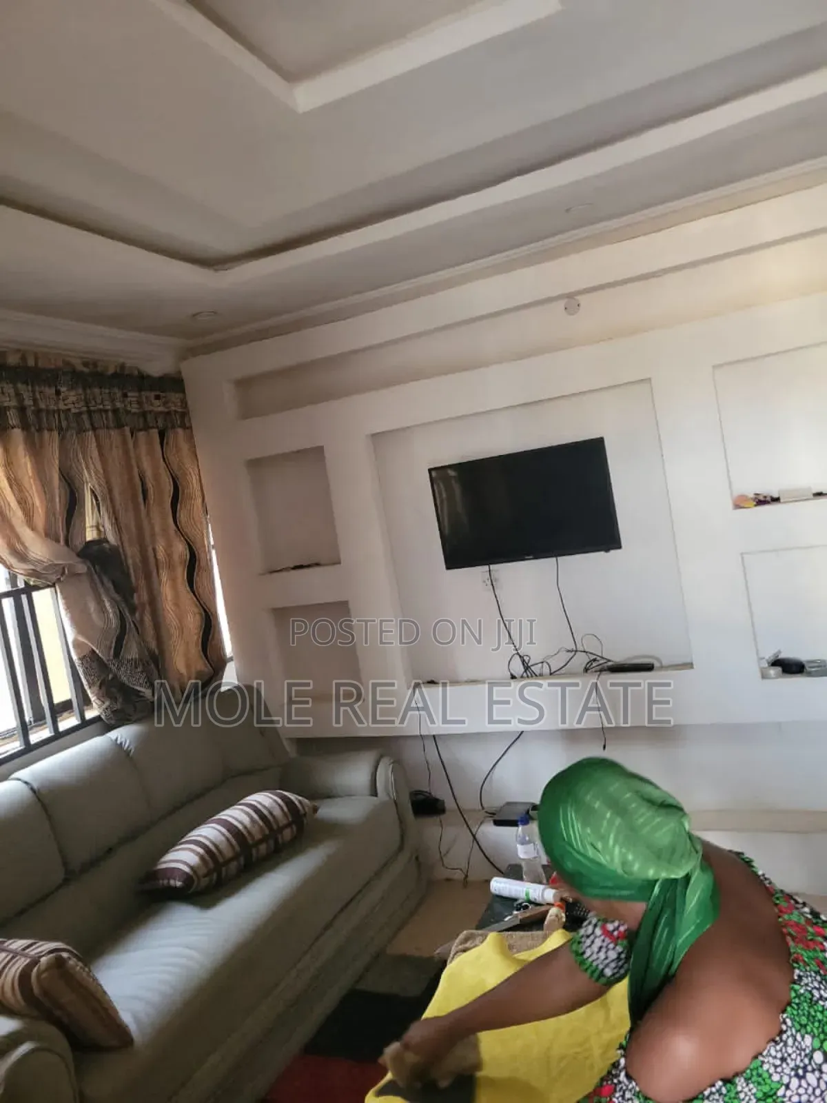 4 Bedroom Bungalow in Suit Ikola Command in Ifako-Ijaiye