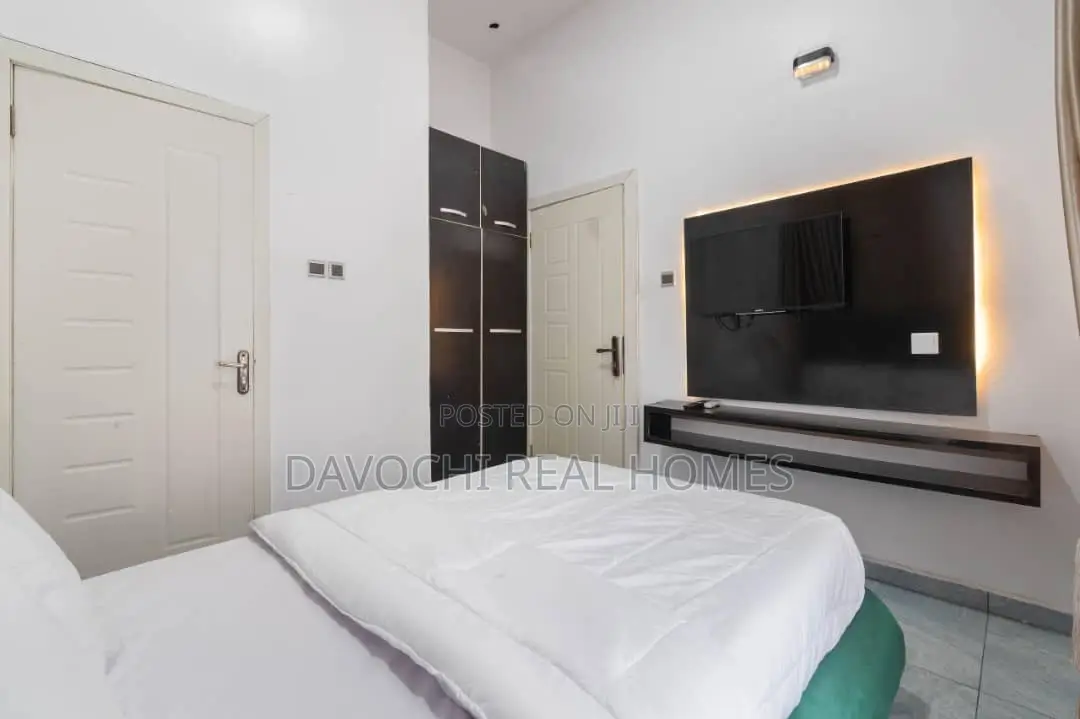 Furnished 4bdrm Duplex in Orchid Road, Lekki for sale in Lekki Phase 2