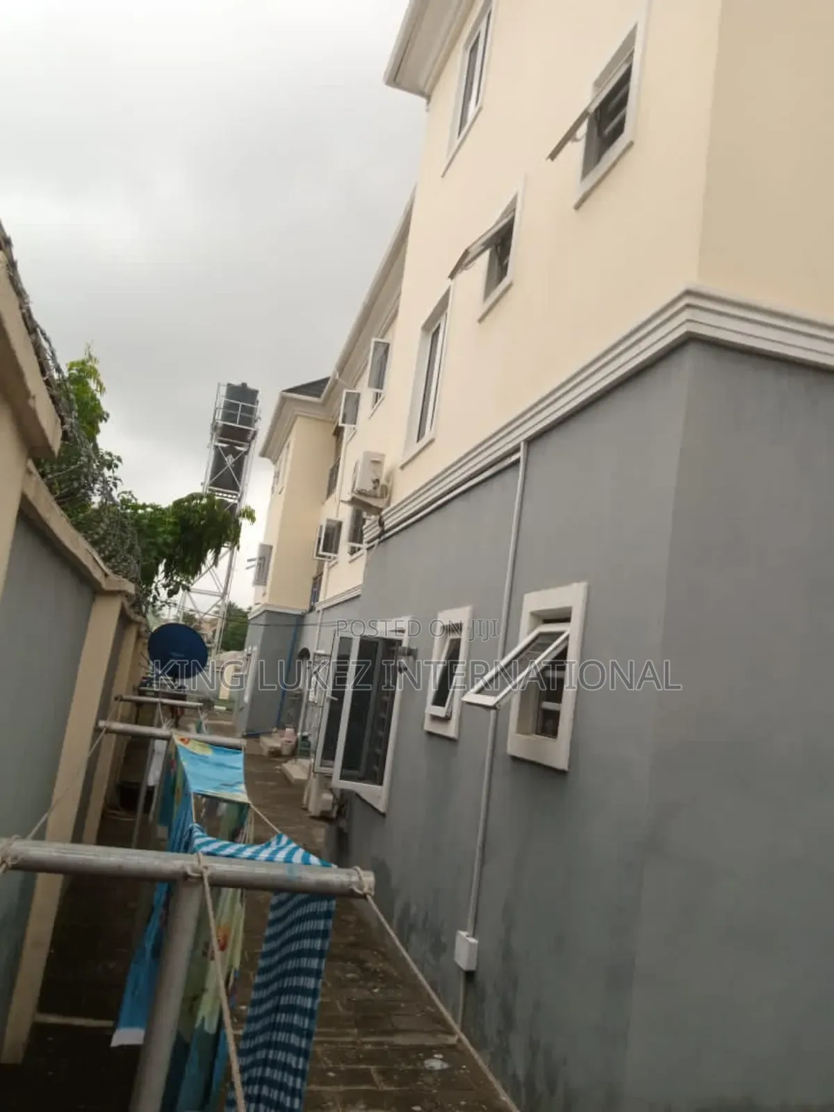 6 Units Of Bedroom Townhouse/Terrace In Lugbe For Sale in Kaura