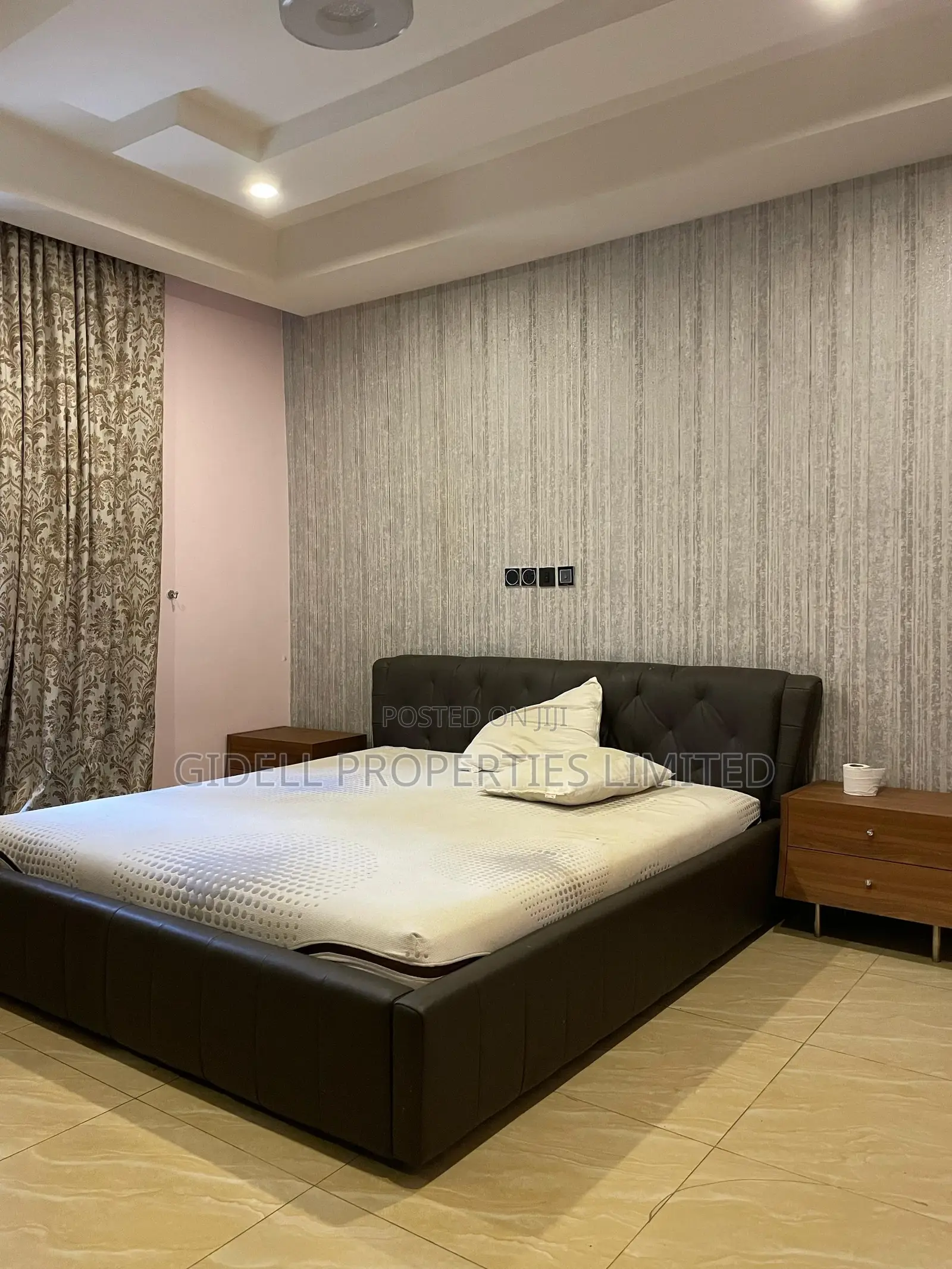 6bdrm Duplex in Life Camp for rent in Life Camp