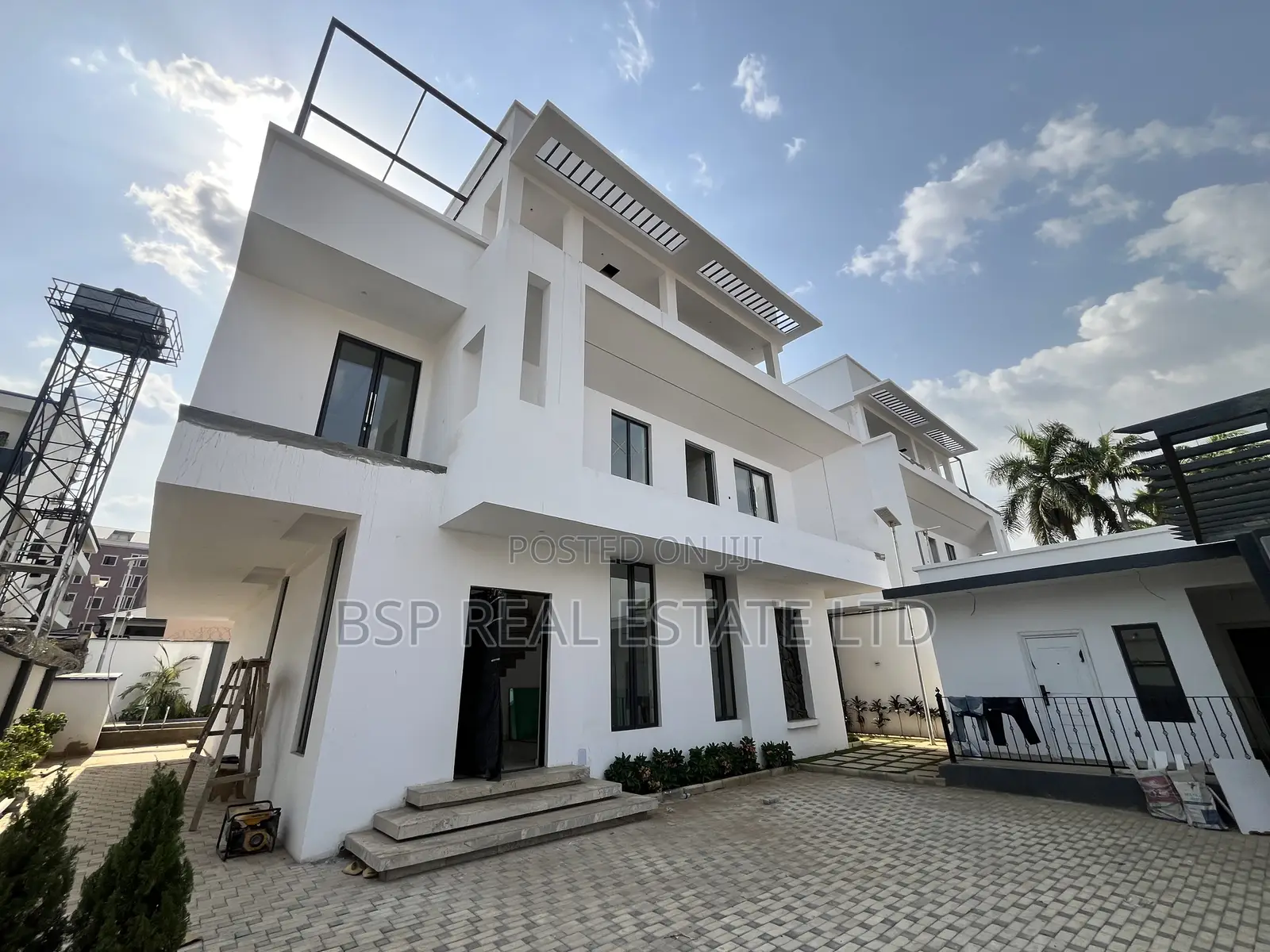 5bdrm Duplex in Maitama for sale in Maitama