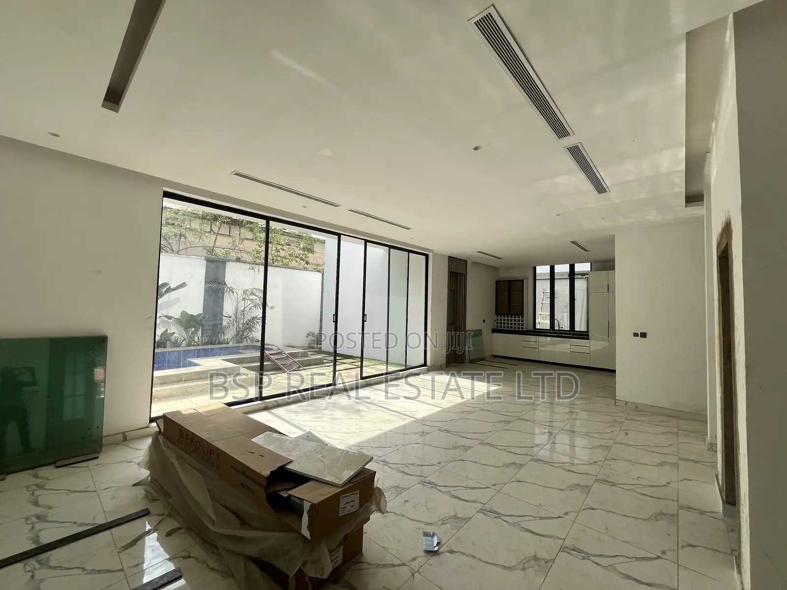 5bdrm Duplex in Maitama for sale in Maitama