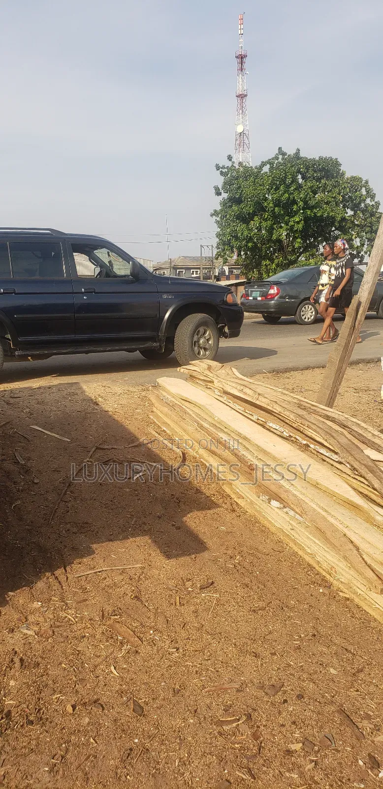 Acres of Land Fencing Lagos/Badagry Express at Iyana Isiachi in Okokomaiko