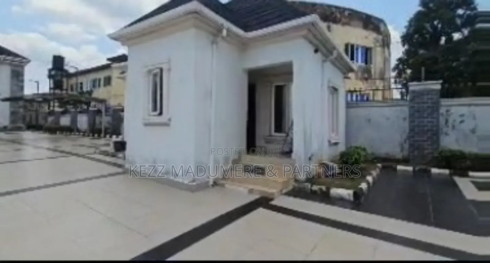 6bdrm Duplex in Rocana Estate Owerri for sale in Owerri