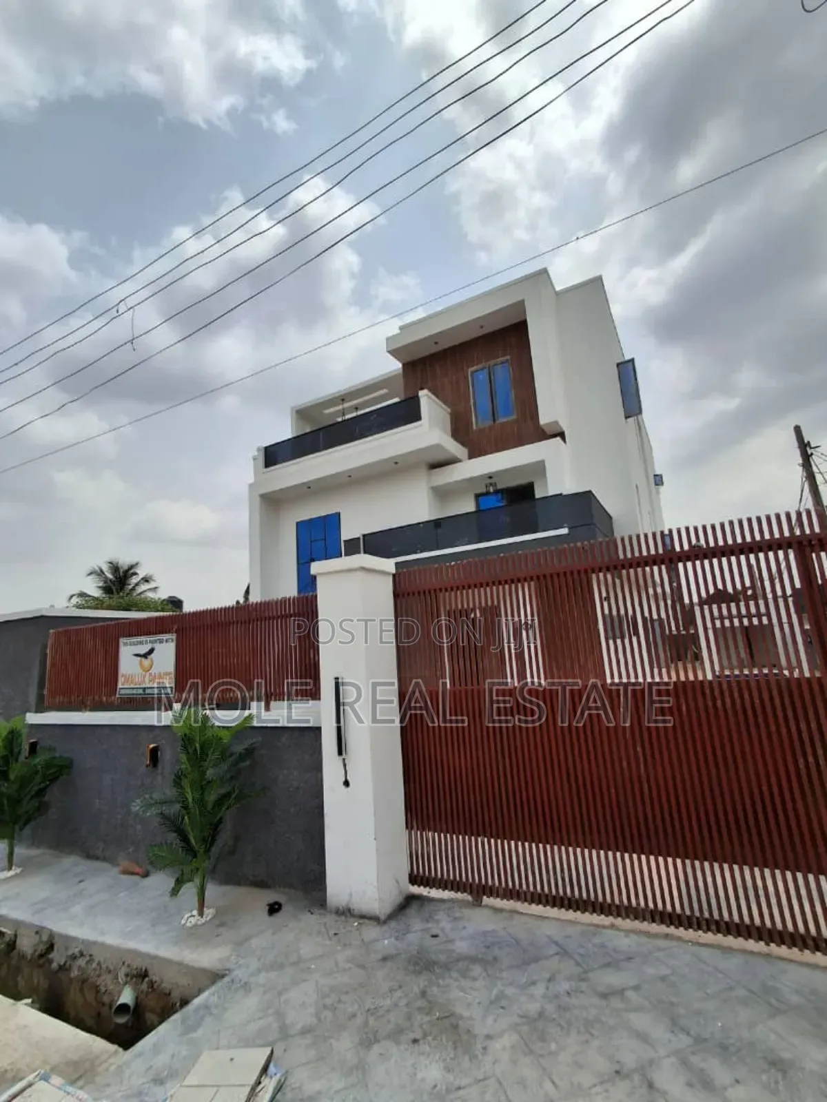 Furnished 4bdrm Duplex in Ikeja for sale in Ikeja