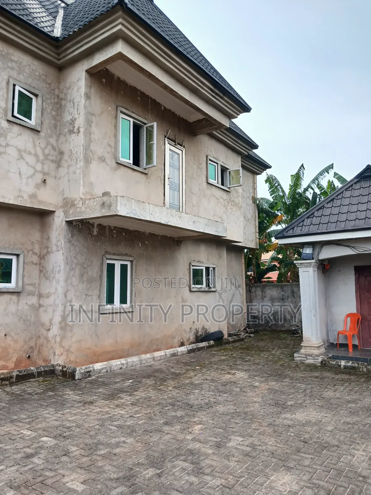 3bdrm Block of Flats in Evbuku, Benin City for sale in Benin City