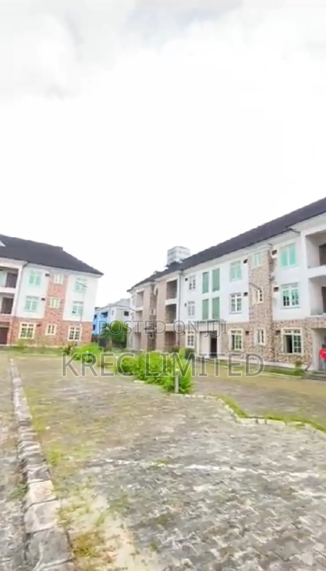 20bdrm Townhouse Terrace in Odili Road Port for sale in Port-Harcourt