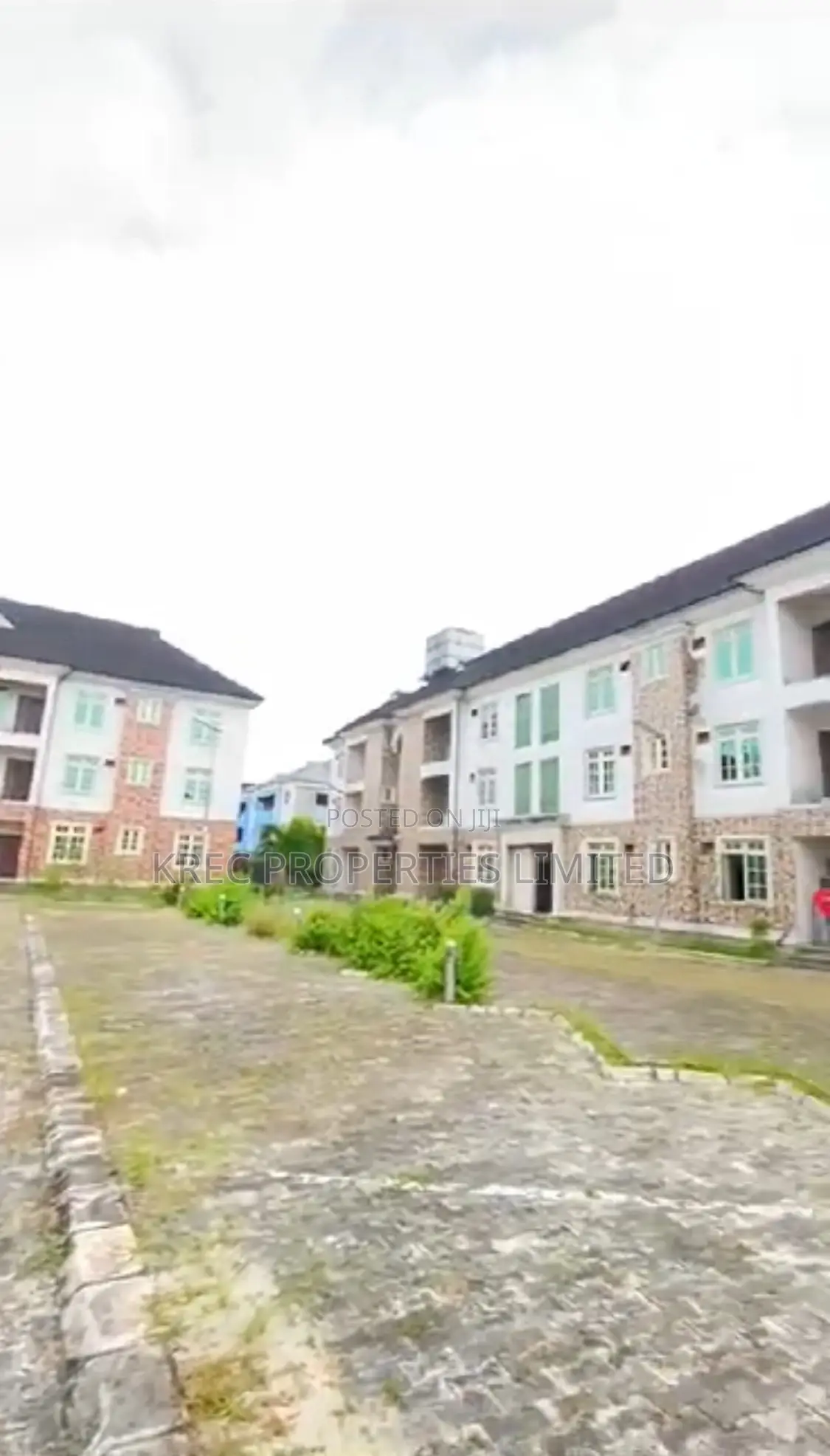 20bdrm Townhouse Terrace in Odili Road Port for sale in Port-Harcourt