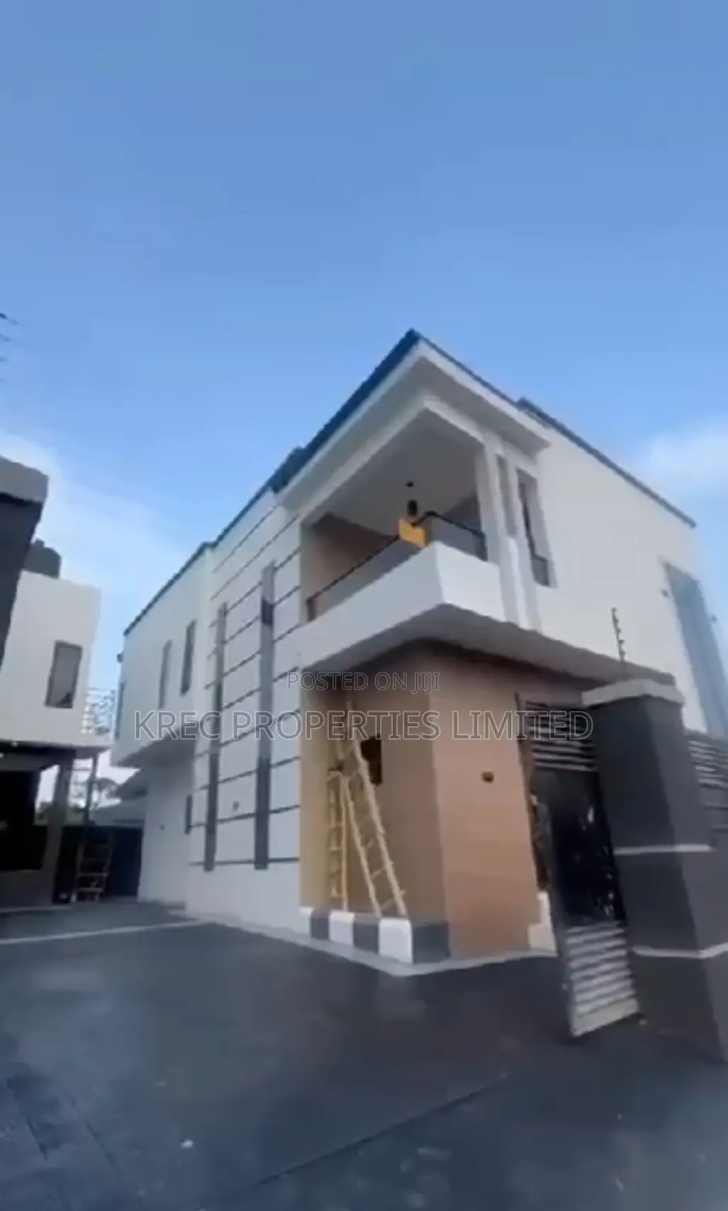4bdrm Duplex in Eneka Link Road Phc for sale in Eneka