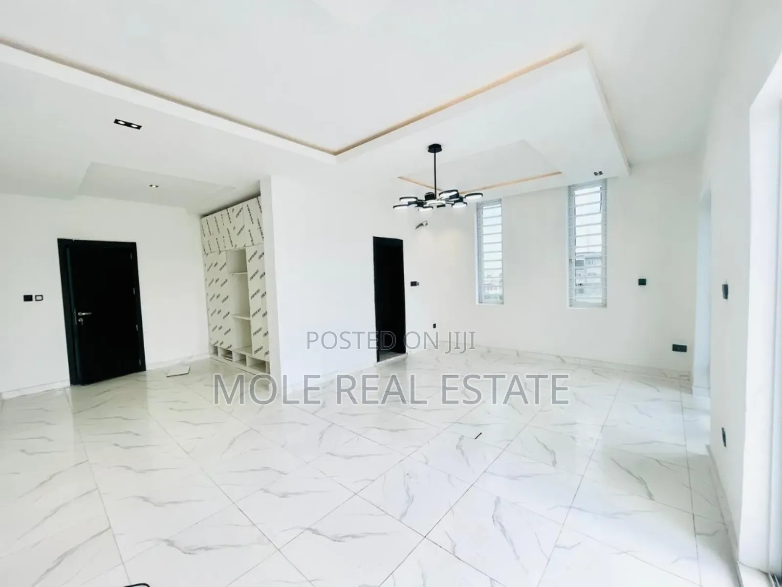 Luxery 5 Bedroom Detatched Monastery Road Ajah in Ajah