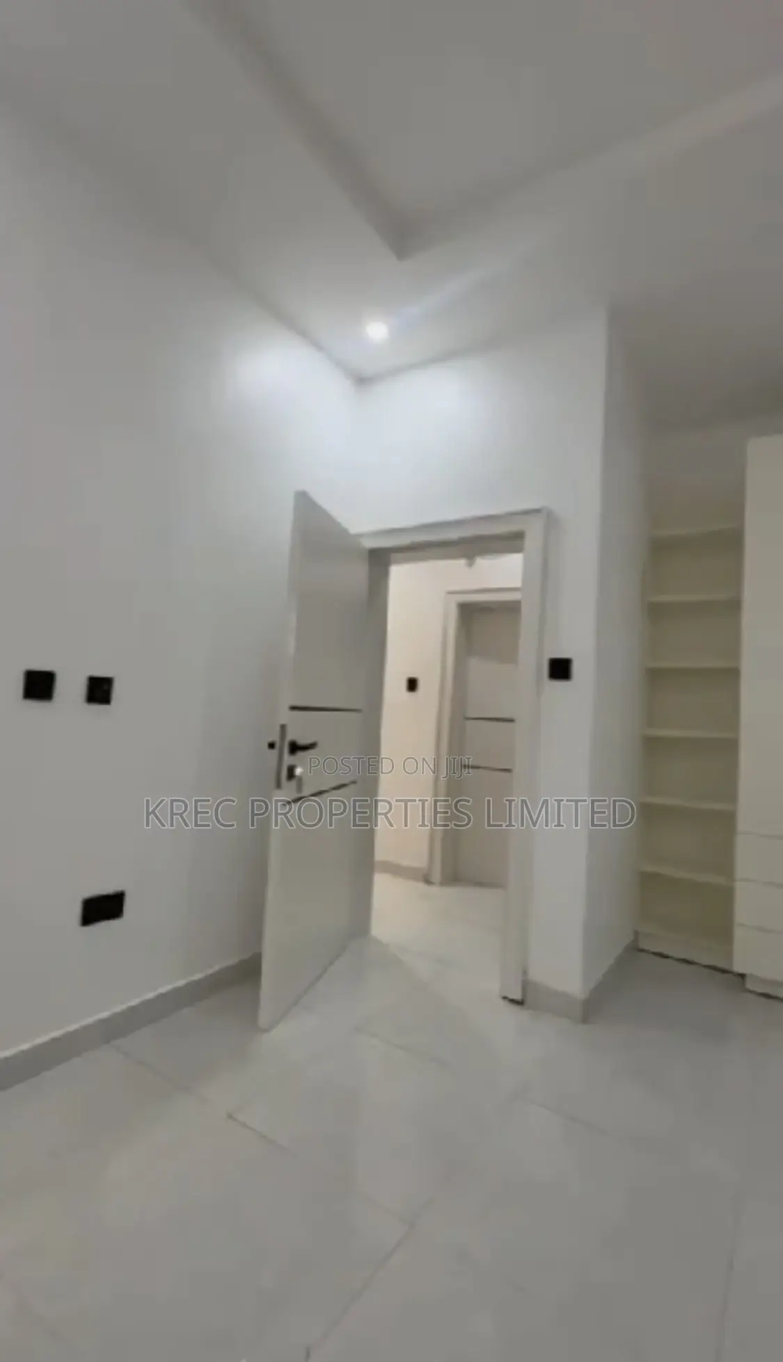 4bdrm Duplex in Eneka Link Road Phc for sale in Eneka