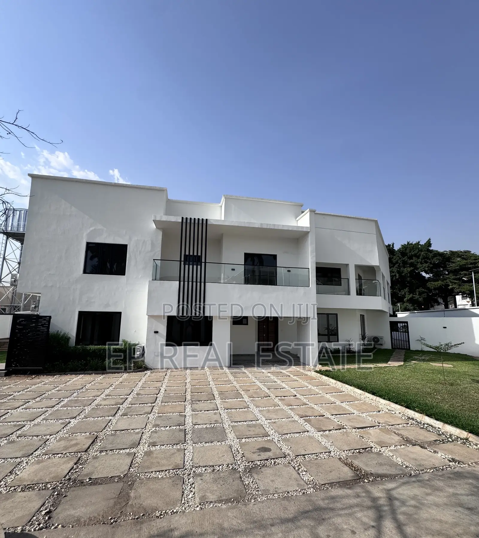10bdrm Duplex in Asokoro for sale in Asokoro