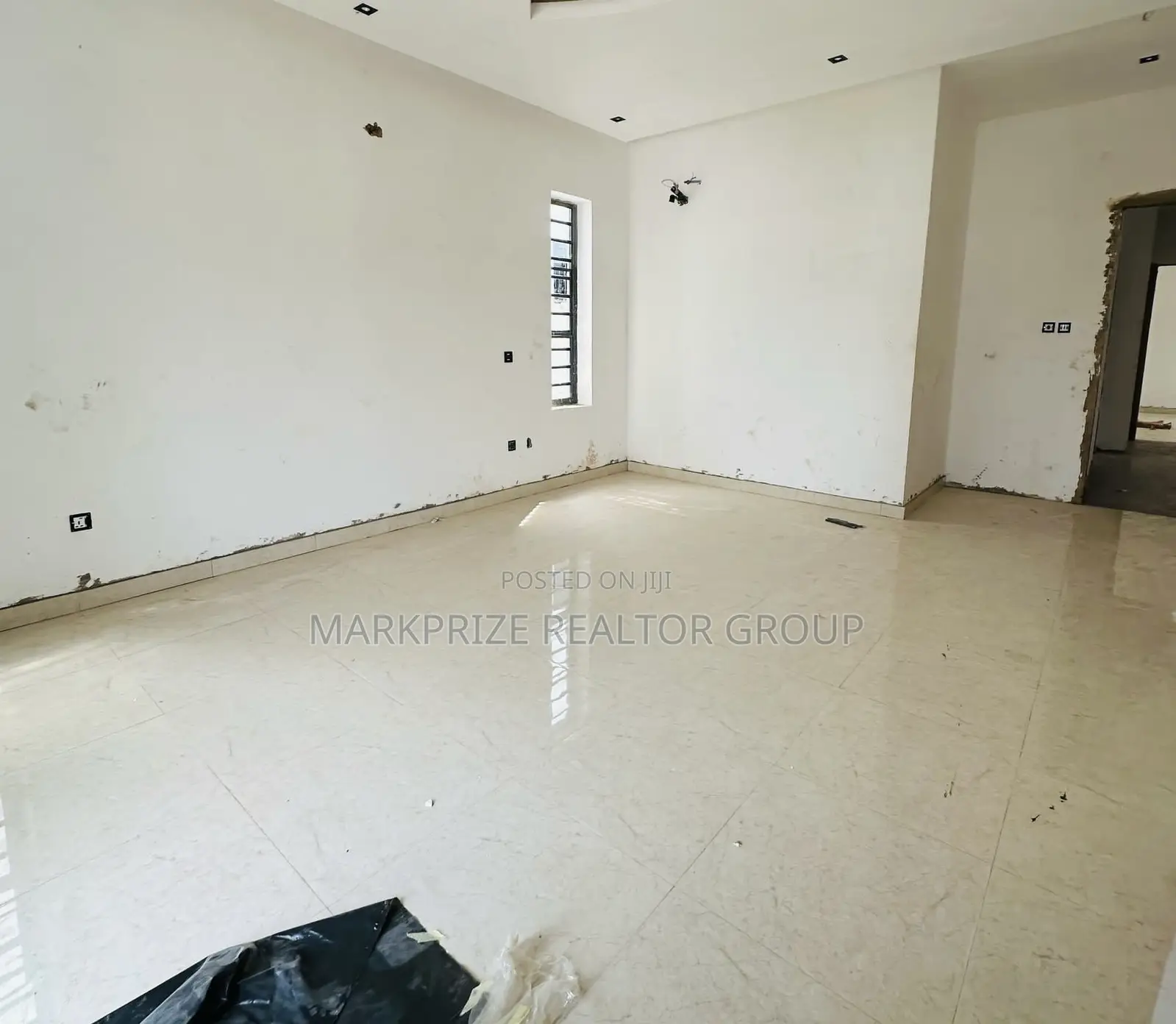 5bdrm Duplex in Omole Phase 2 Lagos for sale in Omole Phase 2