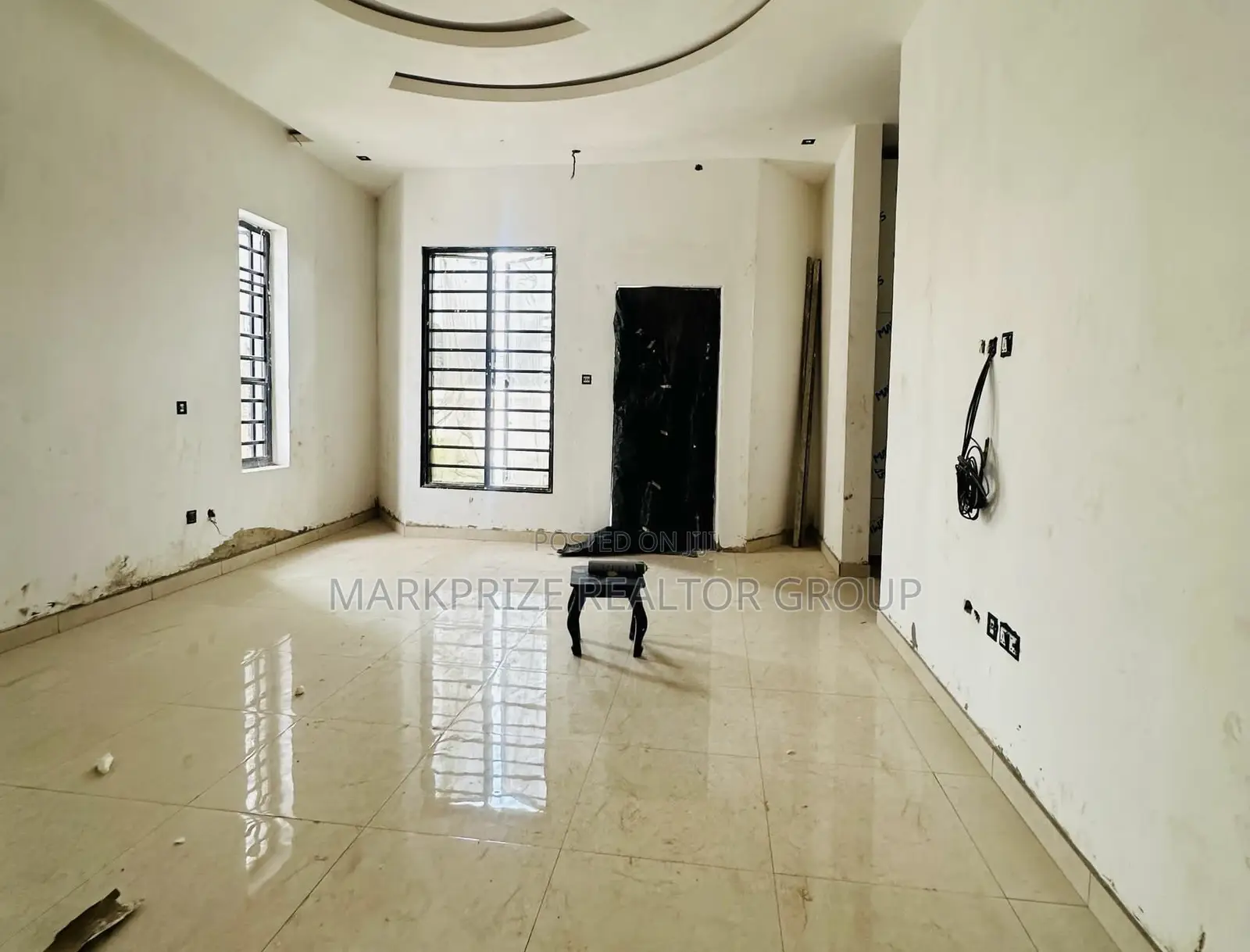 5bdrm Duplex in Omole Phase 2 Lagos for sale in Omole Phase 2