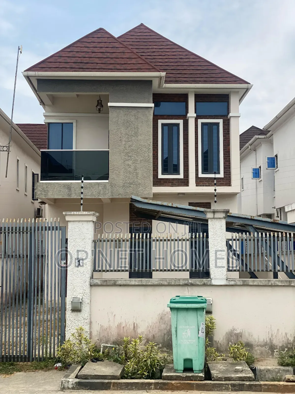 Furnished 4bdrm Duplex in Lekki for sale in Lekki