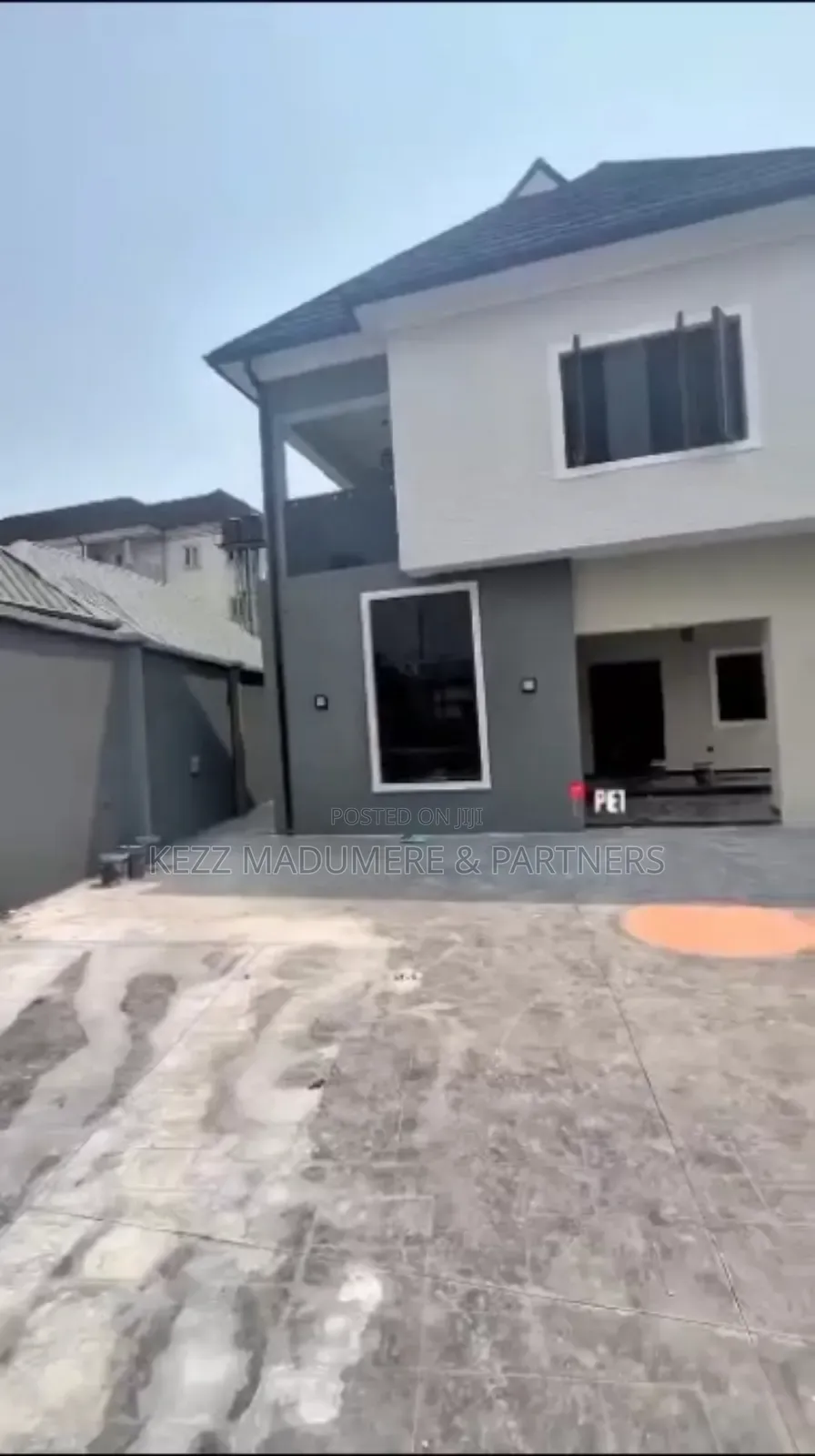 4bdrm Duplex in Dr Peter Odili Trans for sale in Trans Amadi