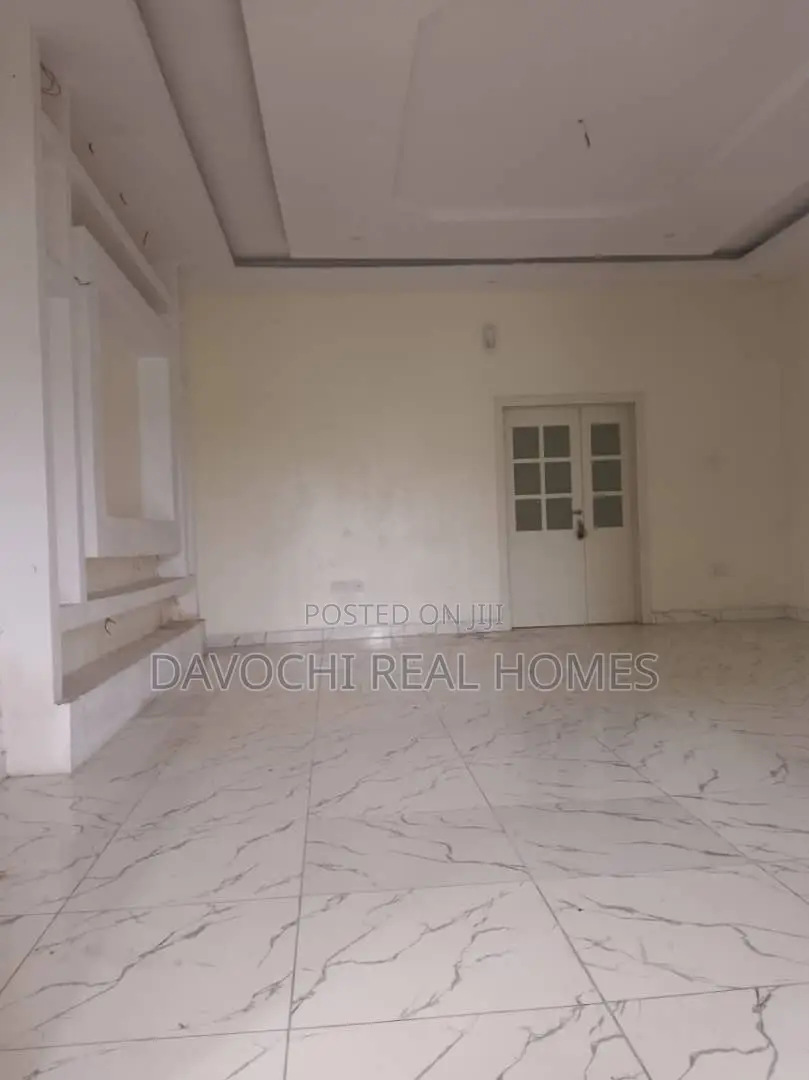 3bdrm Apartment in Hopeville Estate, for rent in Sangotedo
