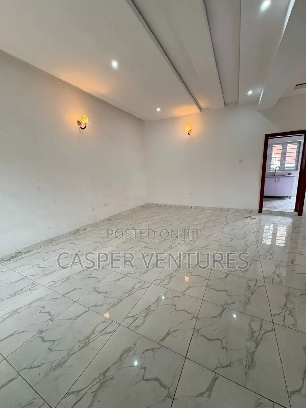 Studio Apartment in Royal View, Ikota for rent in Ikota