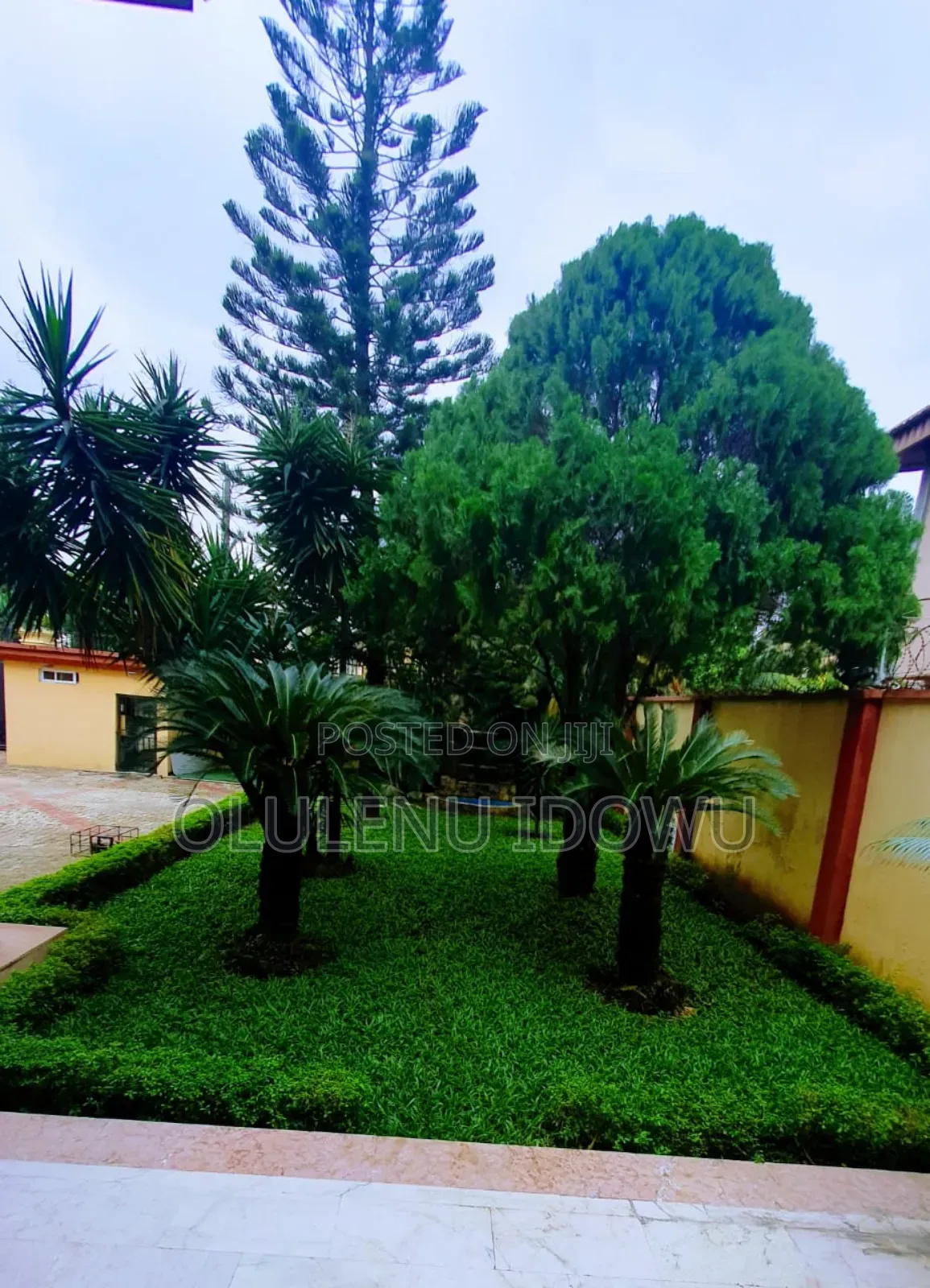 Furnished 7bdrm Duplex in Alimosho for sale in Alimosho
