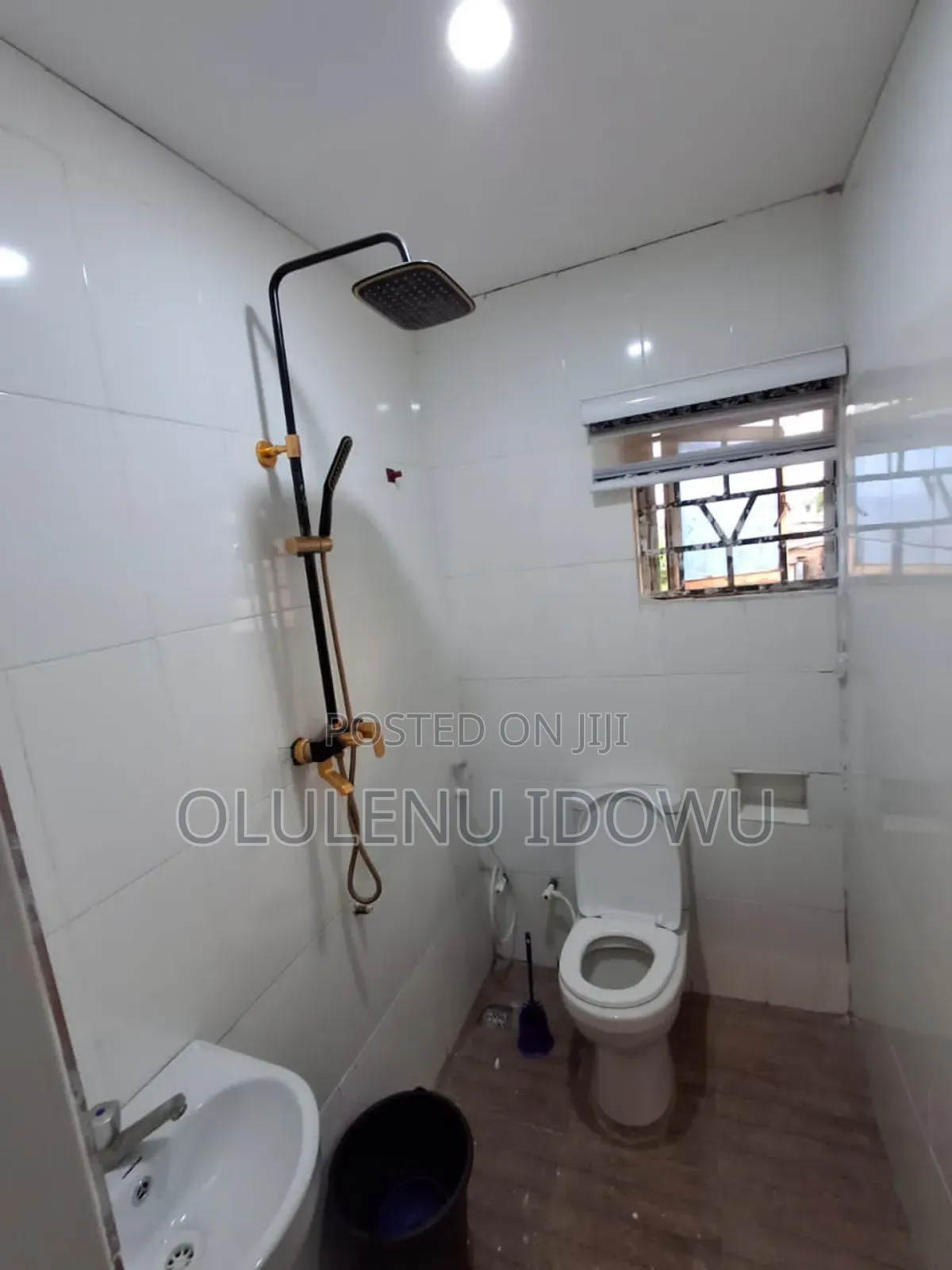 Furnished 3bdrm Duplex in Alimosho for sale in Alimosho