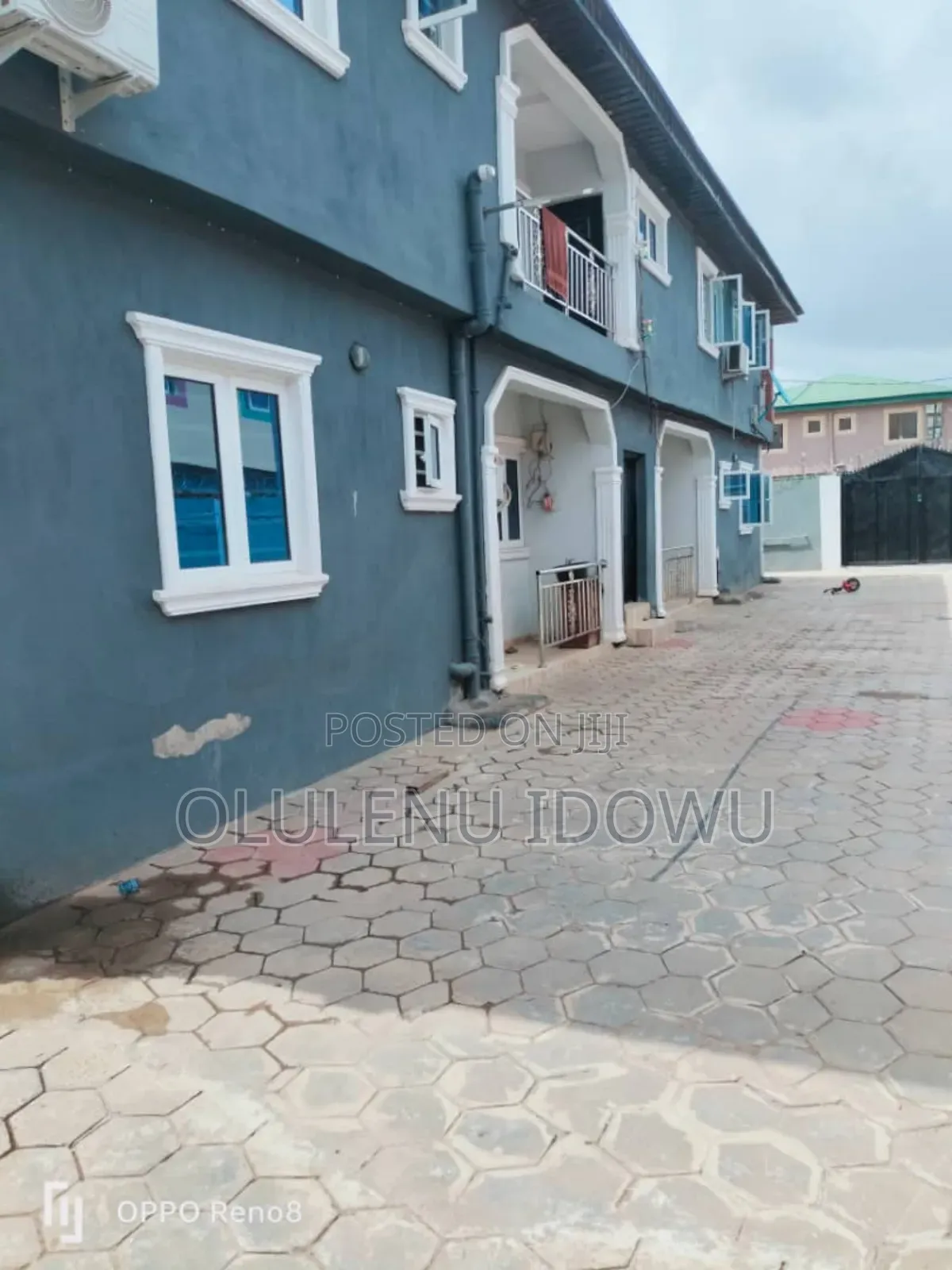 Furnished 3bdrm Block of Flats in Alimosho for sale in Alimosho