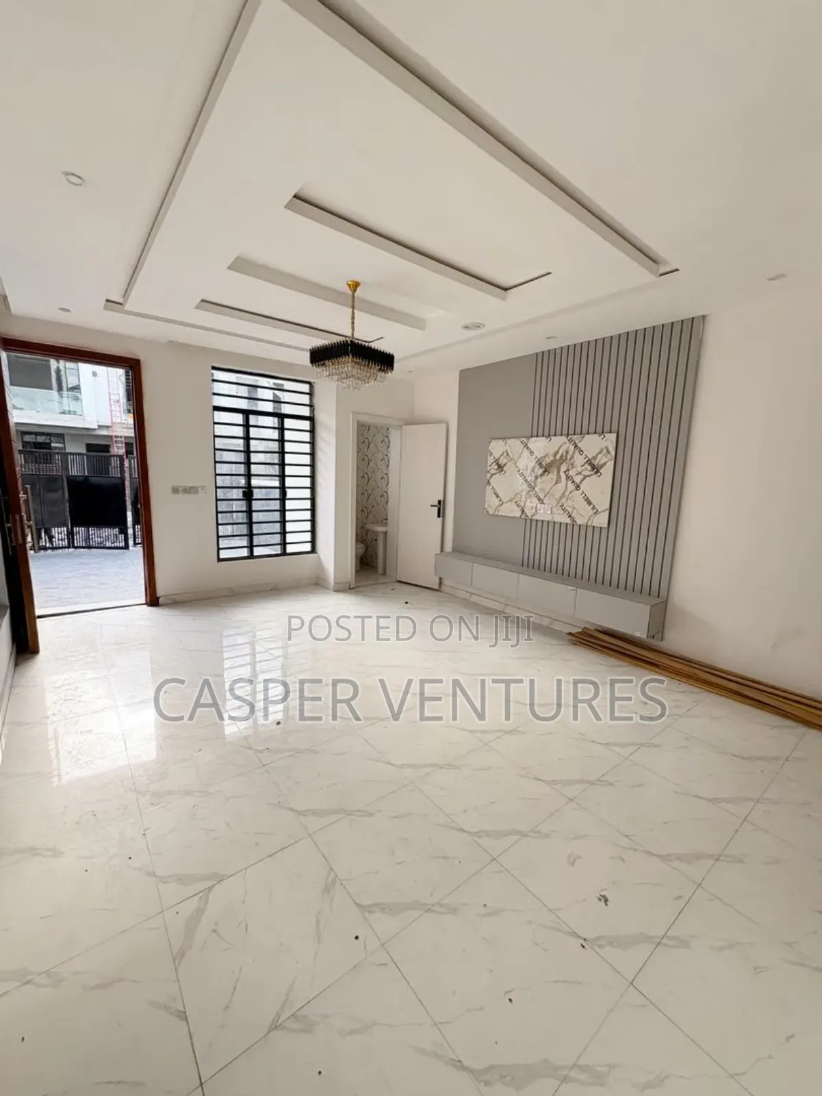 4bdrm Duplex in West, Ikota for sale in Ikota