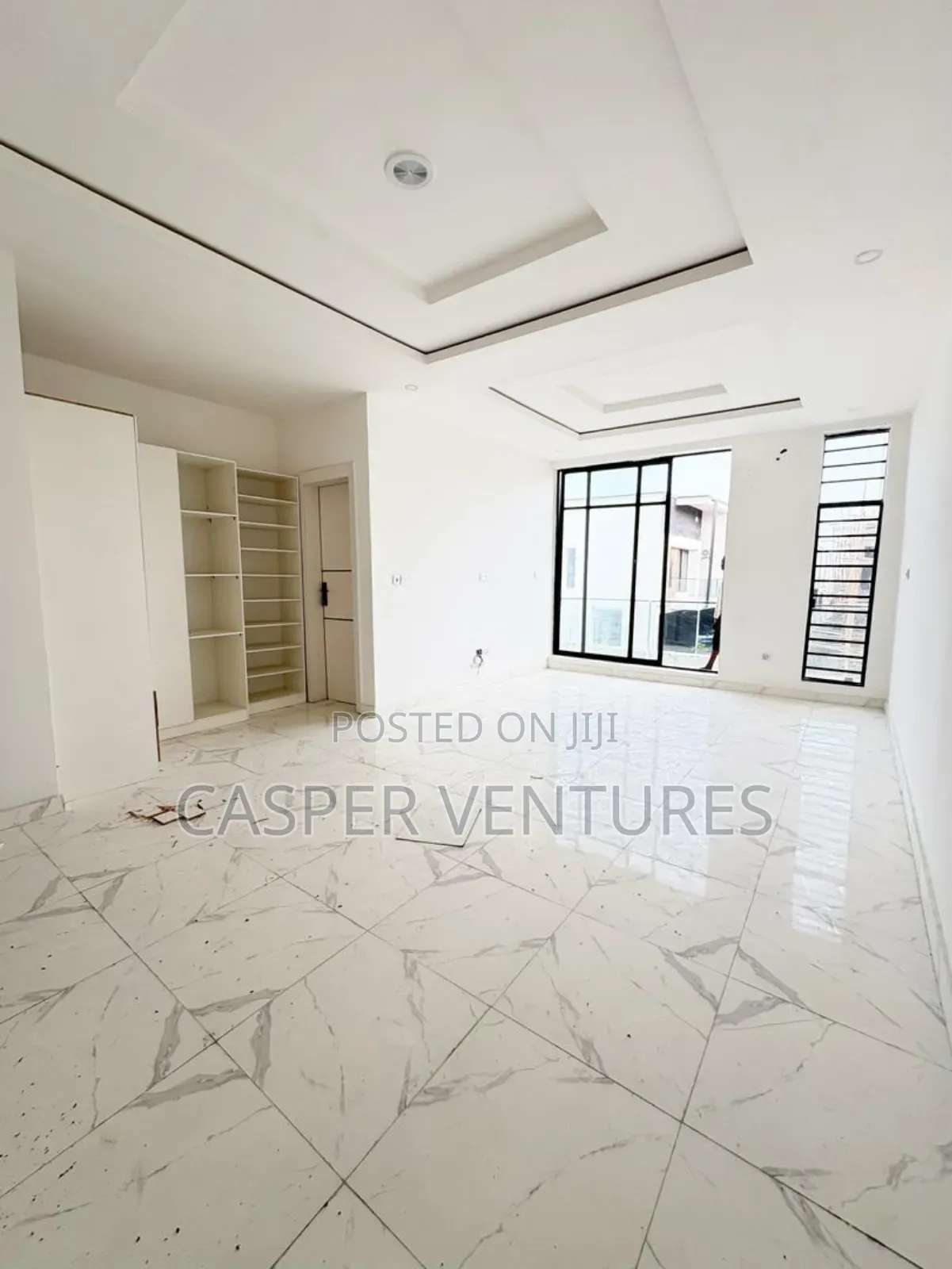 4bdrm Duplex in West, Ikota for sale in Ikota