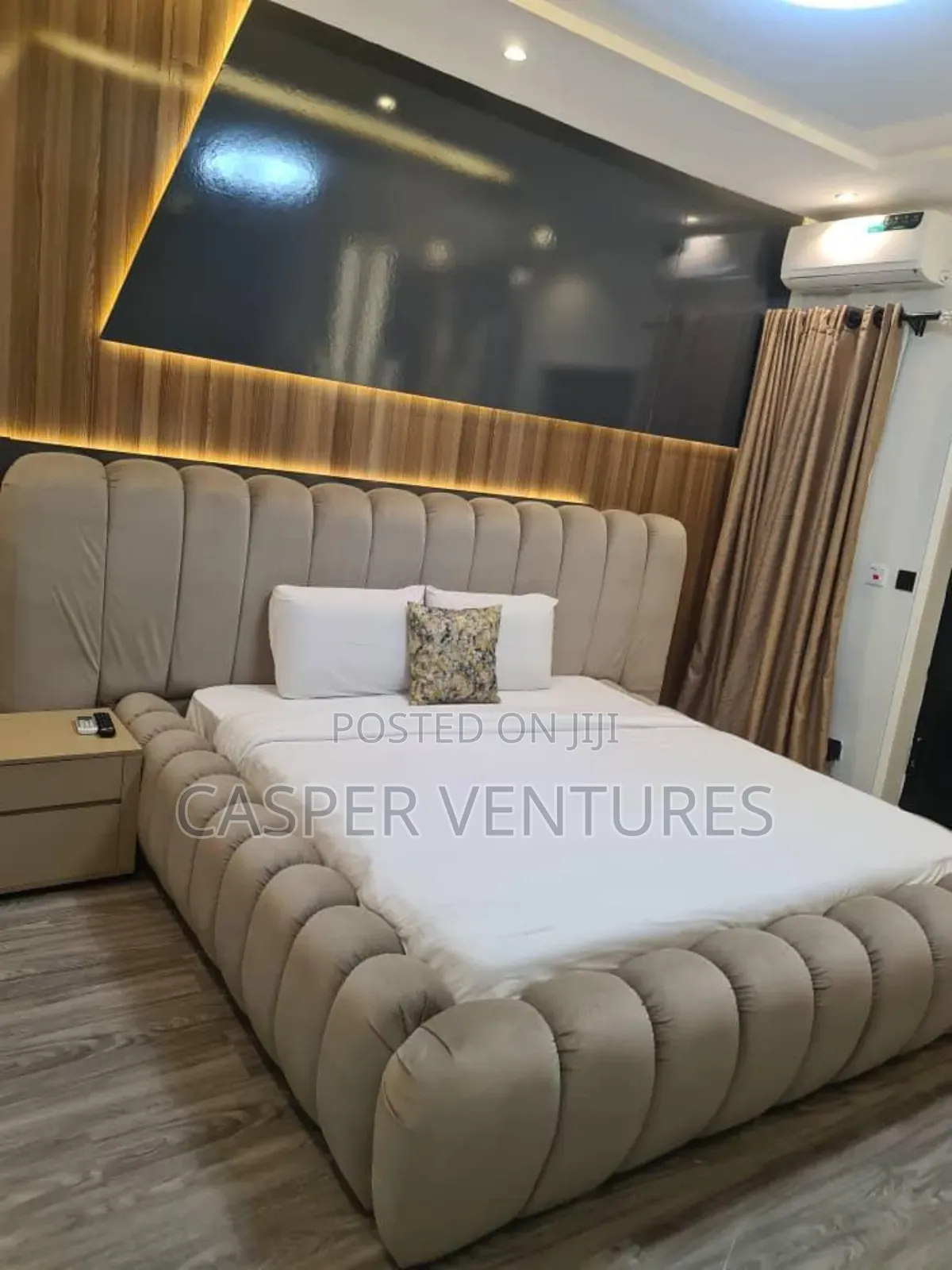 Colorful 2bed With Ps5 in Lekki Phase 1