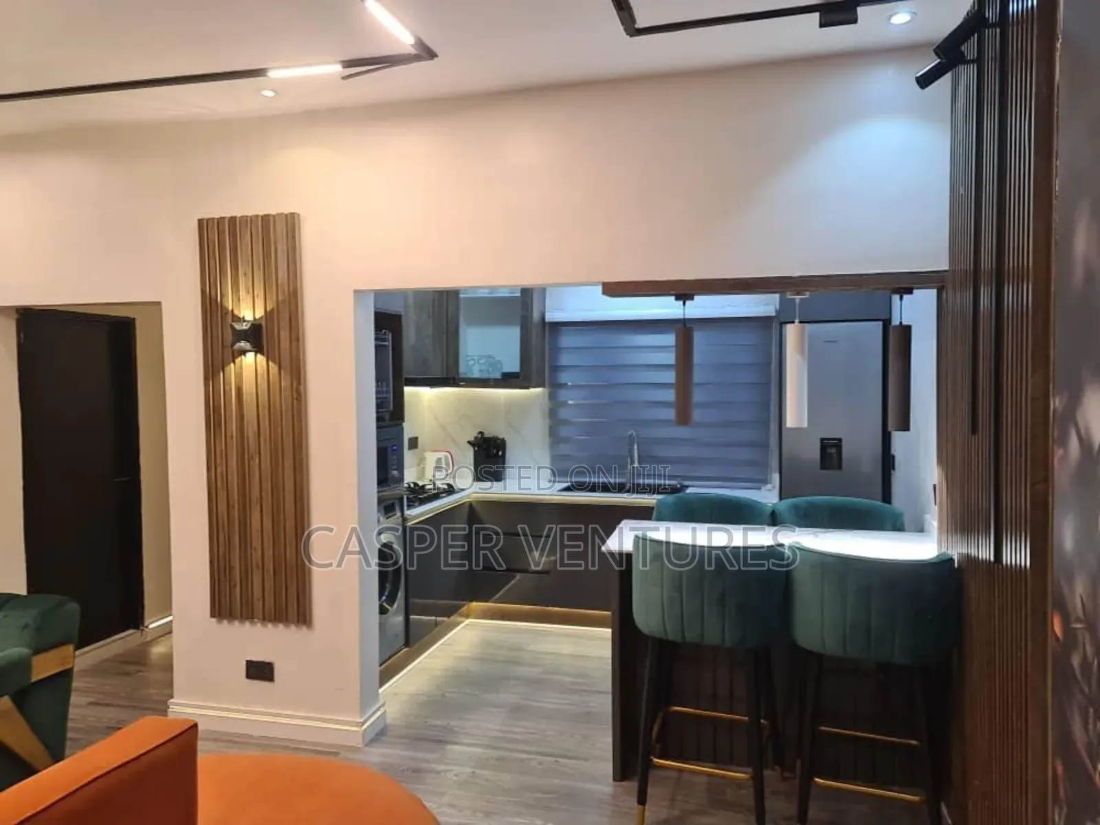 Colorful 2bed With Ps5 in Lekki Phase 1