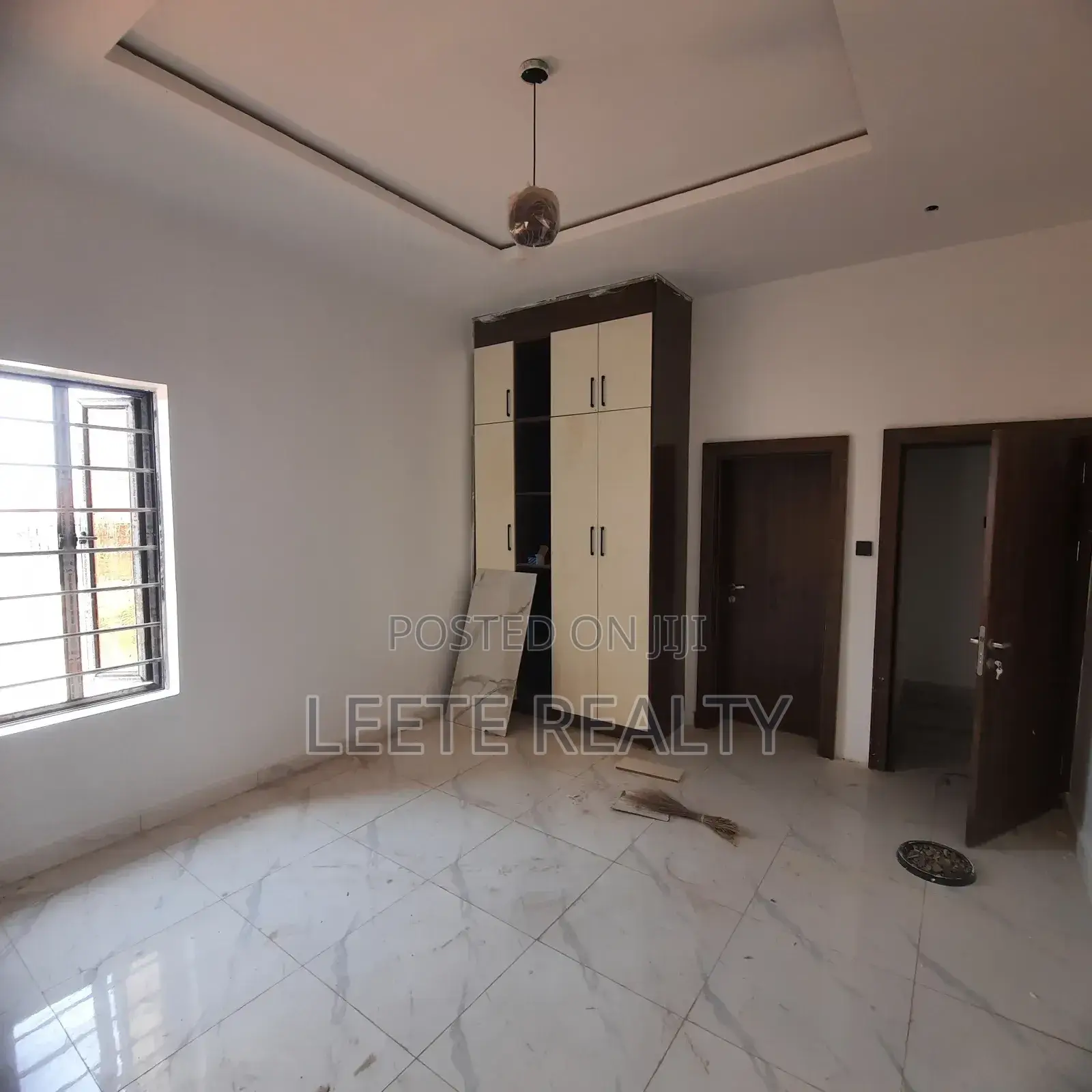 5bdrm Duplex in Lokogoma for sale in Lokogoma