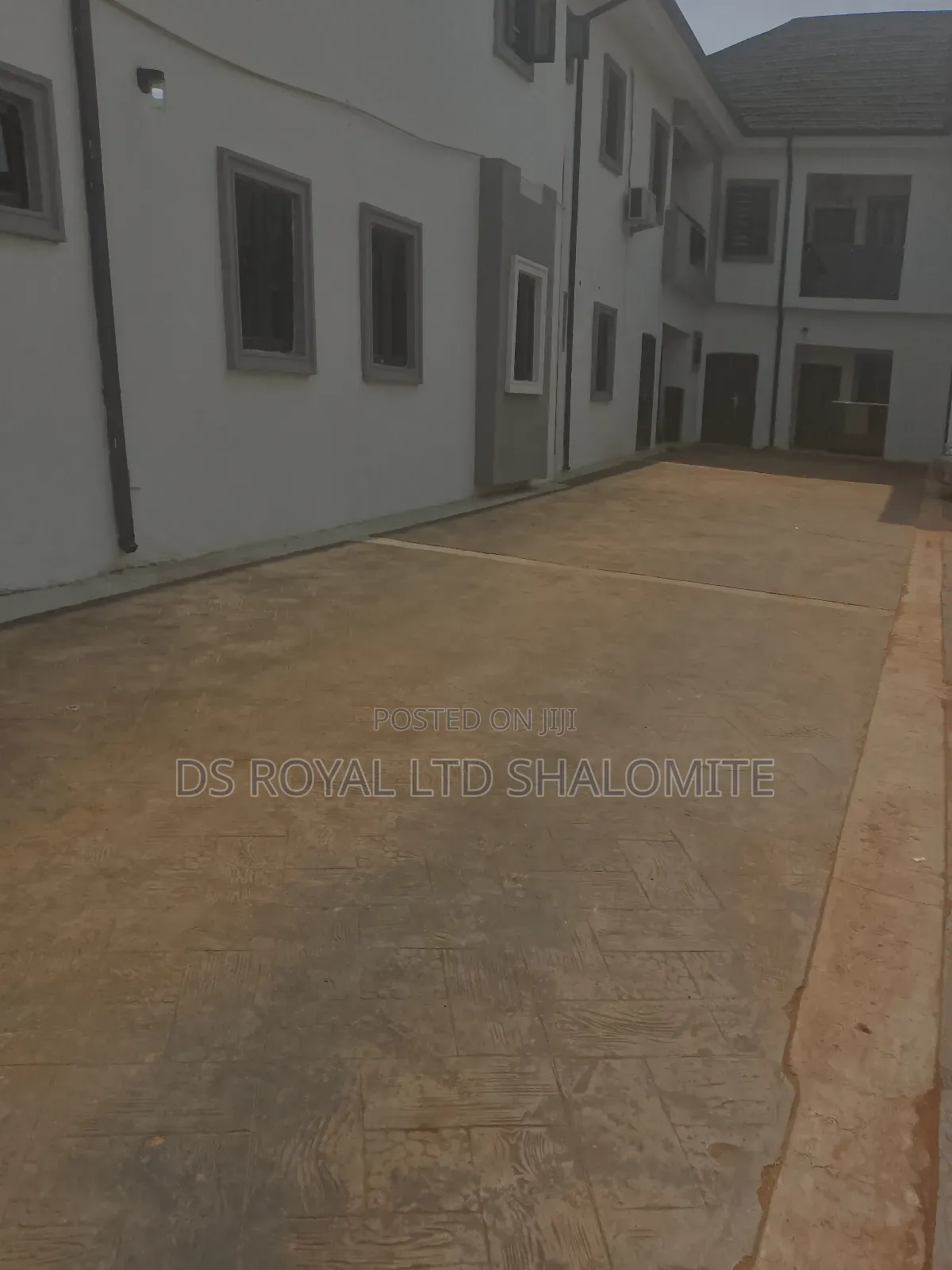 3bdrm Block of Flats in Benin City for sale in Benin City