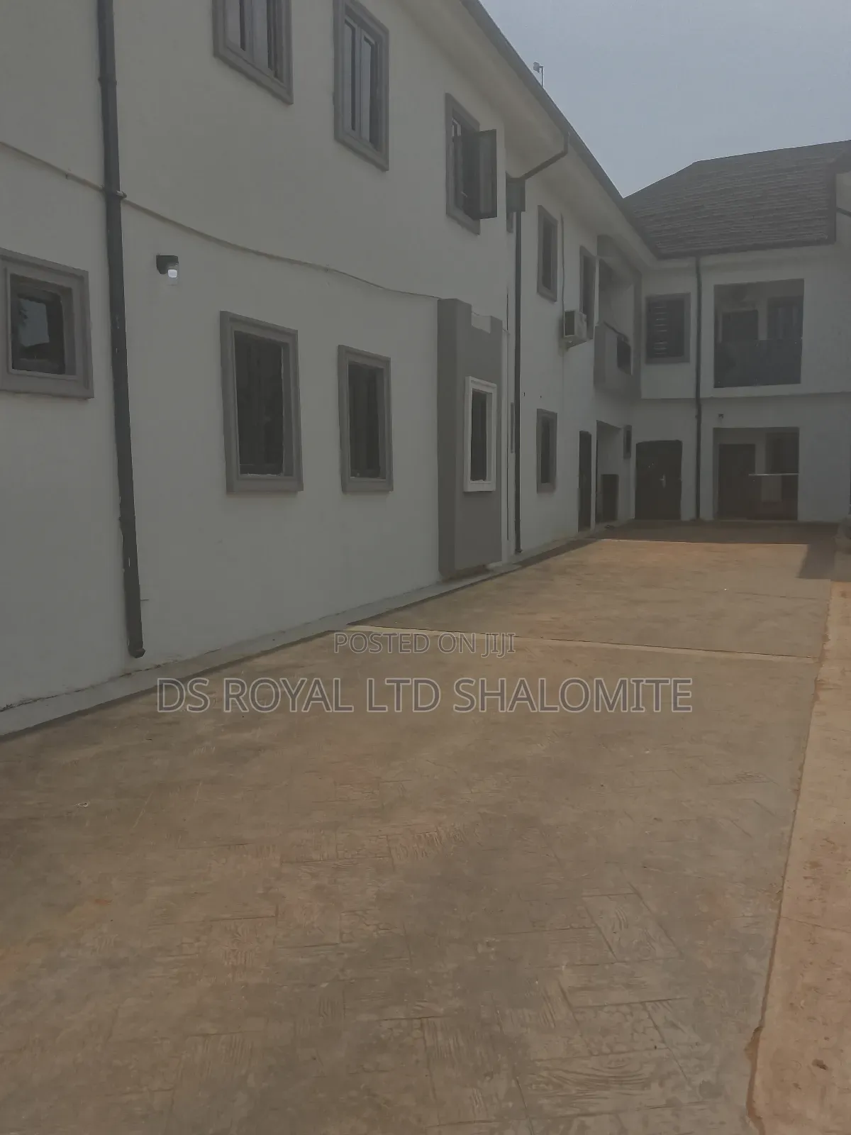 3bdrm Block of Flats in Benin City for sale in Benin City