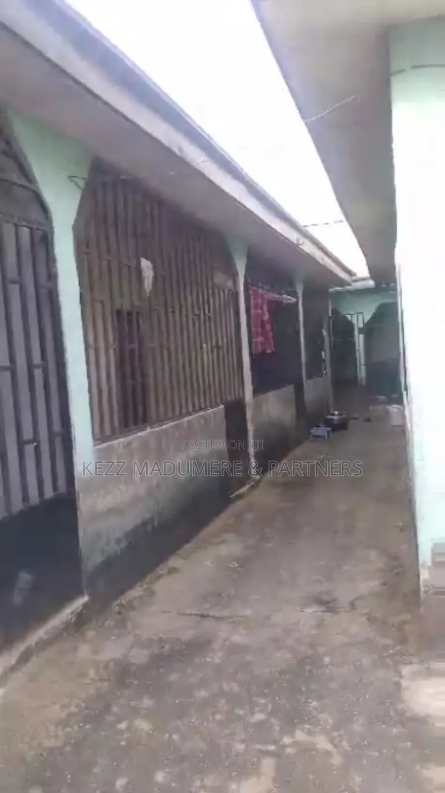 12bdrm Block of Flats in Sars Road Port for sale in Port-Harcourt
