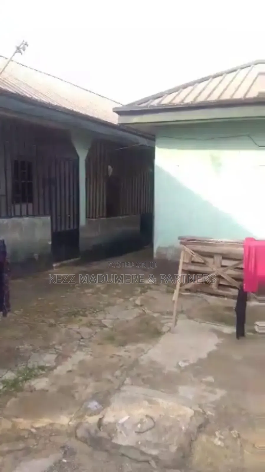 12bdrm Block of Flats in Sars Road Port for sale in Port-Harcourt