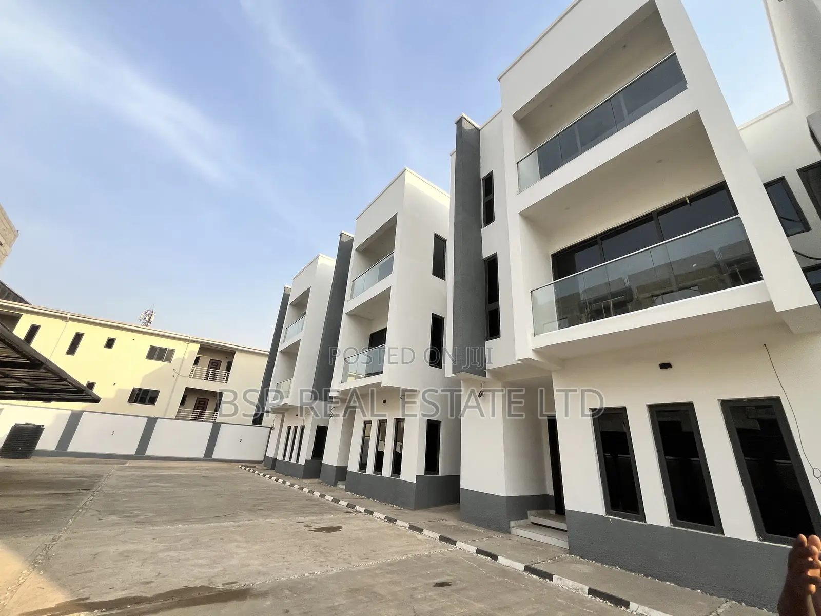 4bdrm Townhouse/Terrace in Jahi for sale in Jahi