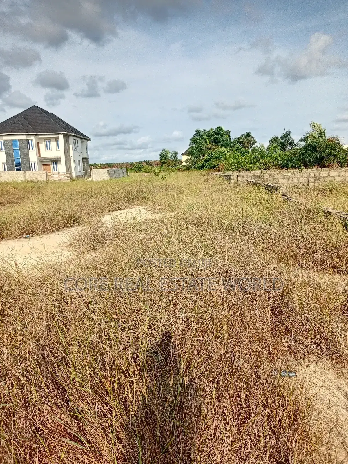 Buy and Build, Apo Hills Abuja in Apo Resettlement